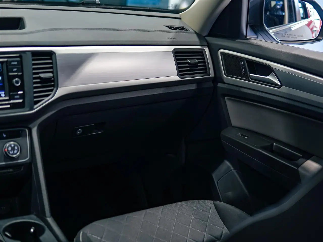 Volkswagen Atlas снимка Volkswagen Atlas