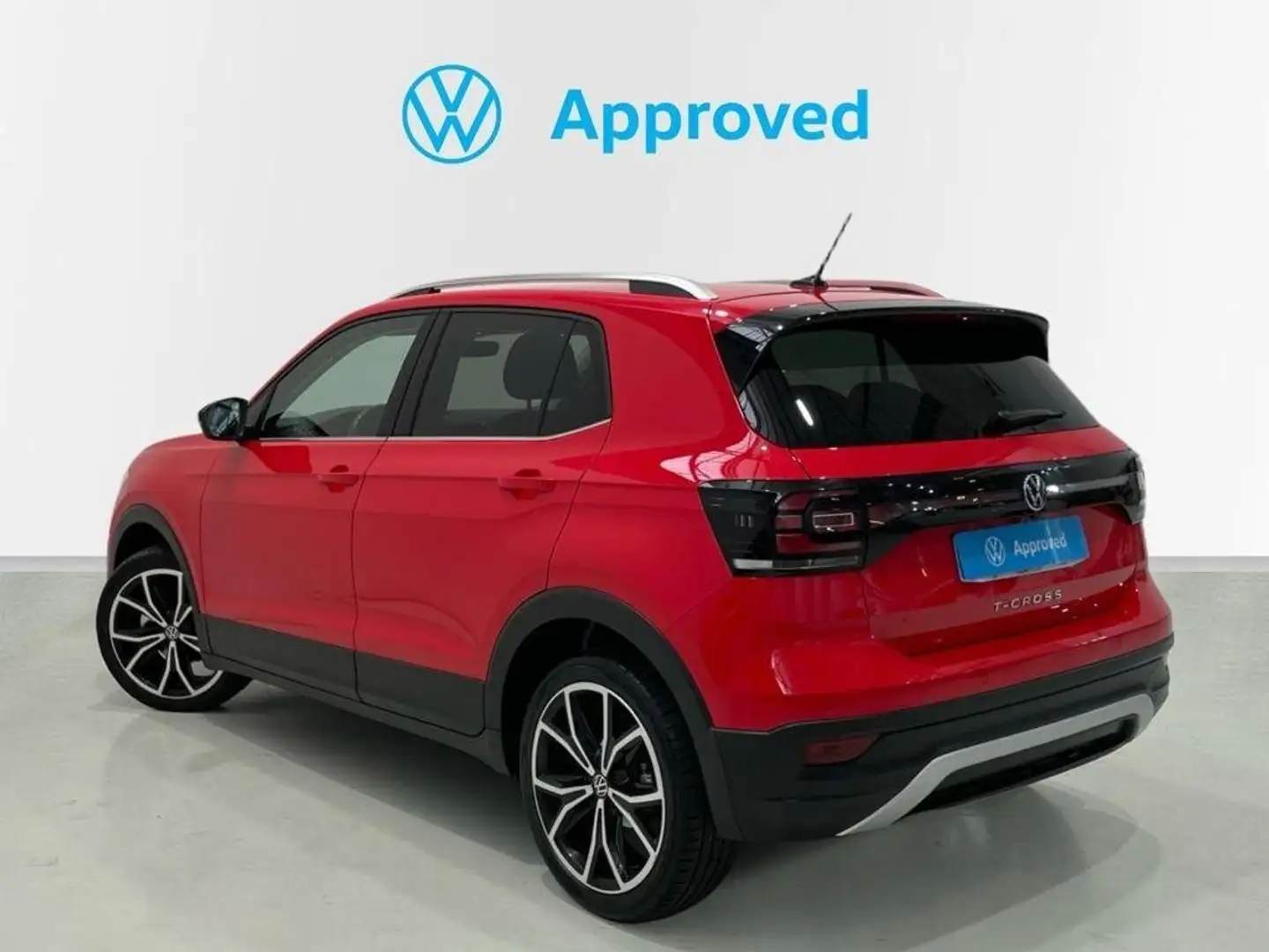Volkswagen T-Cross 1.5 TSI Sport DSG7 110kW Rojo - 2