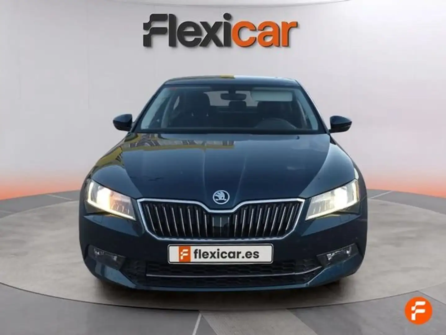 Skoda Superb 1.6TDI CR Active DSG 88kW Azul - 2