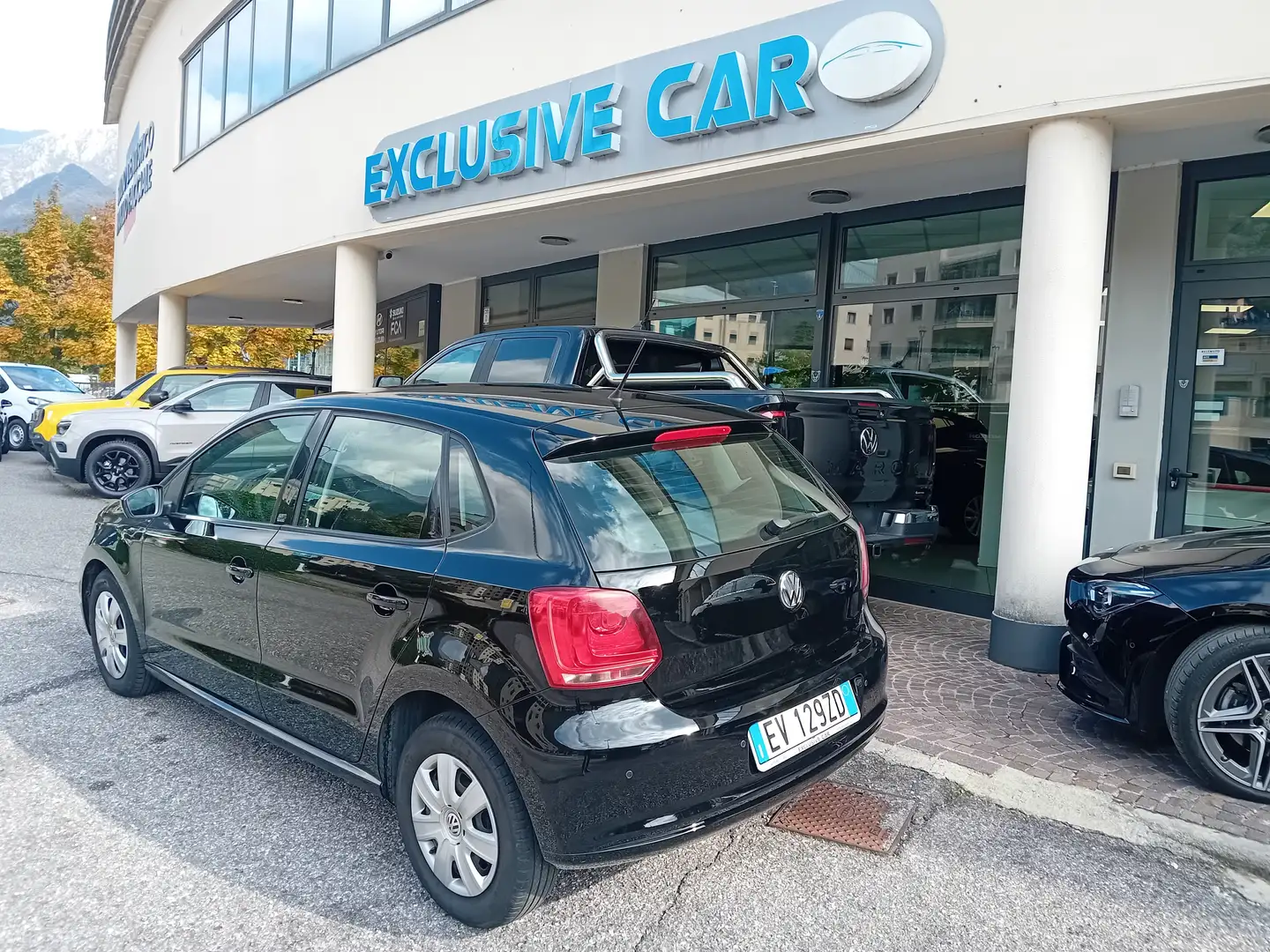 Volkswagen Polo Polo V 2009 5p 1.2 Tech Nero - 2