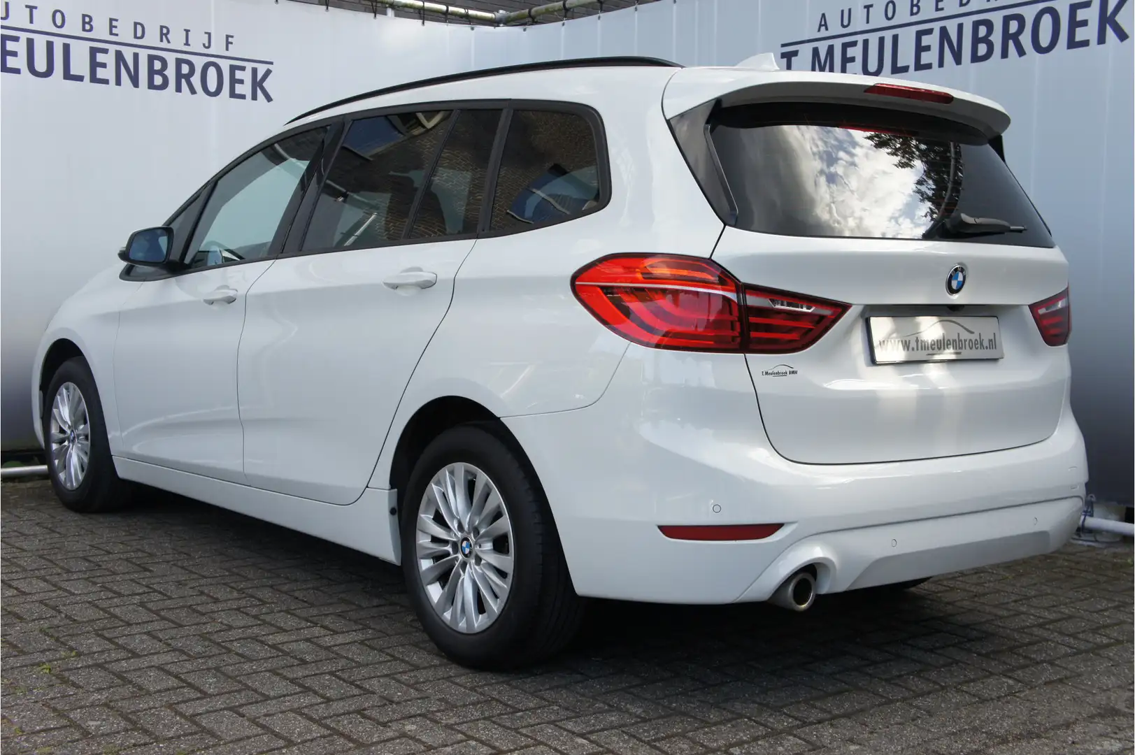 BMW 218 2-serie Gran Tourer 218i 7p. Wit - 2
