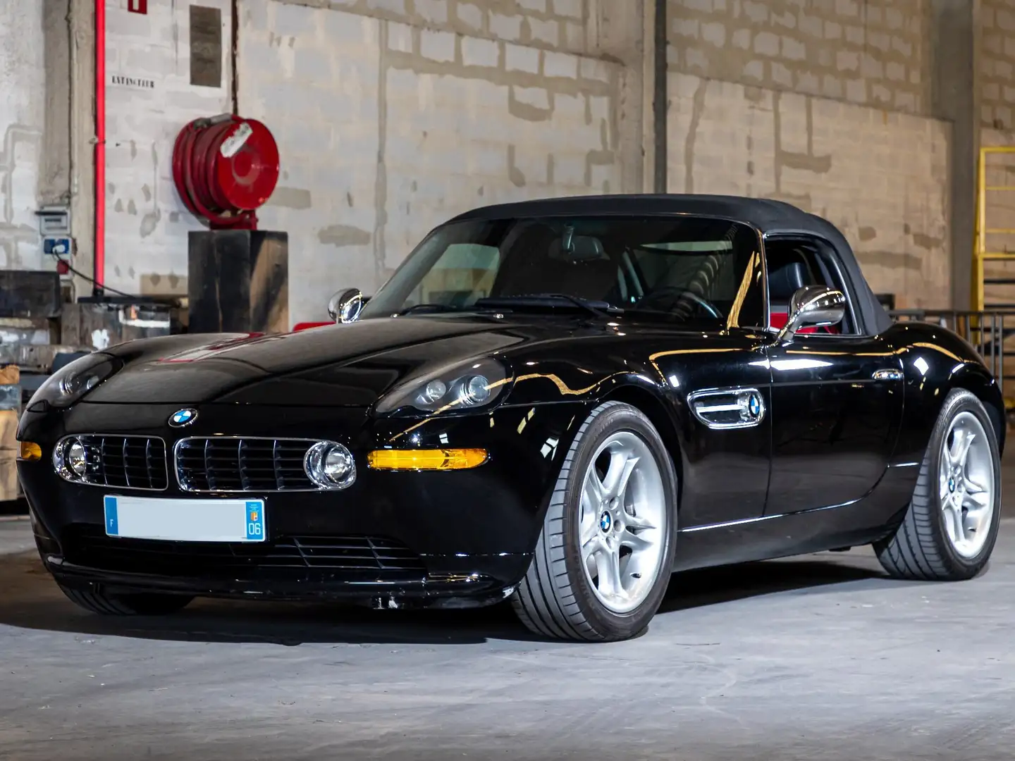 BMW Z8 Fekete - 1