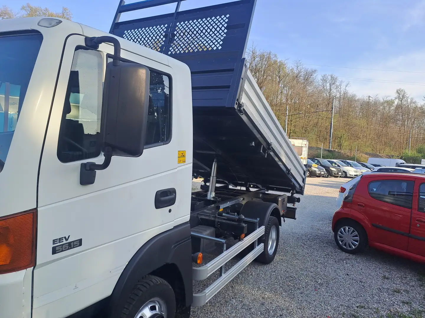 Nissan atleon  3.0 td ribaltabile trilaterale eu5b Blanc - 2