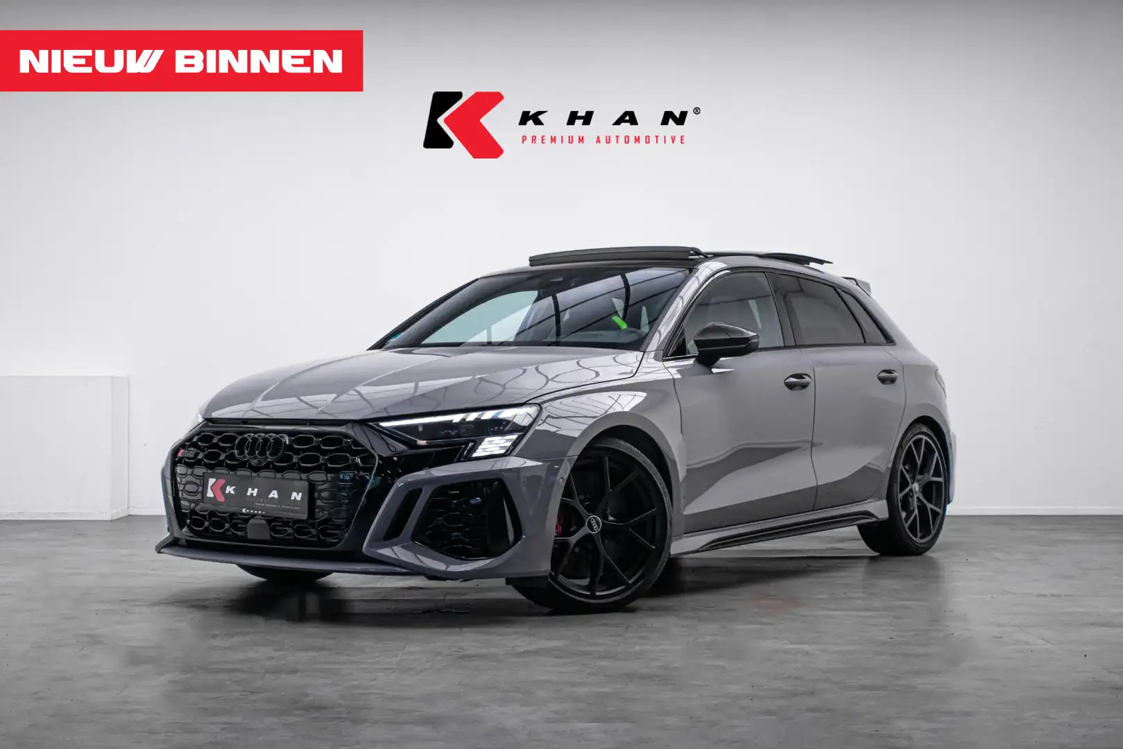 Audi RS3 Sportback 2.5 TFSI Quattro |Pano|Massage|Ceramic|C Grijs - 1