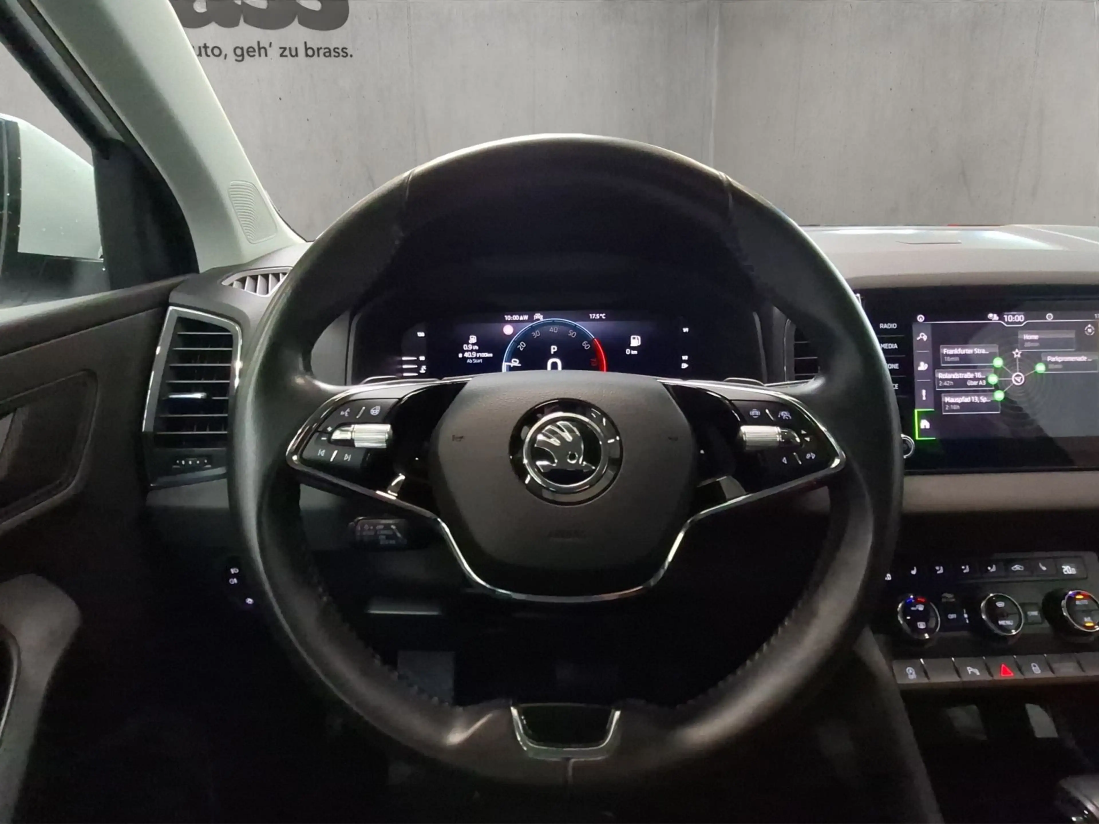 Skoda Karoq Ambition — photo 10