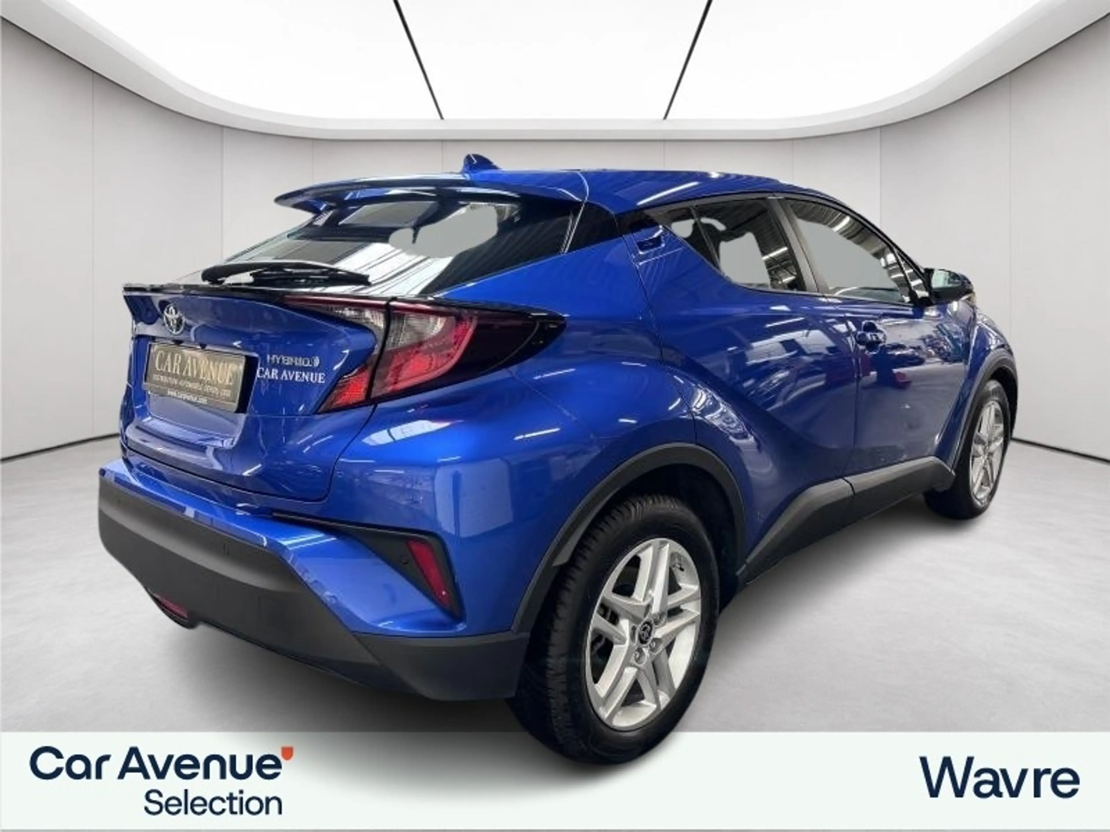 Toyota C-HR C-ENTER 1.8 HSD — photo 2