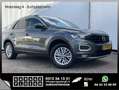 Volkswagen T-Roc 1.5 TSI Sport Trekhaak Automaat Adap.Cruise Navi C Grau - thumbnail 1