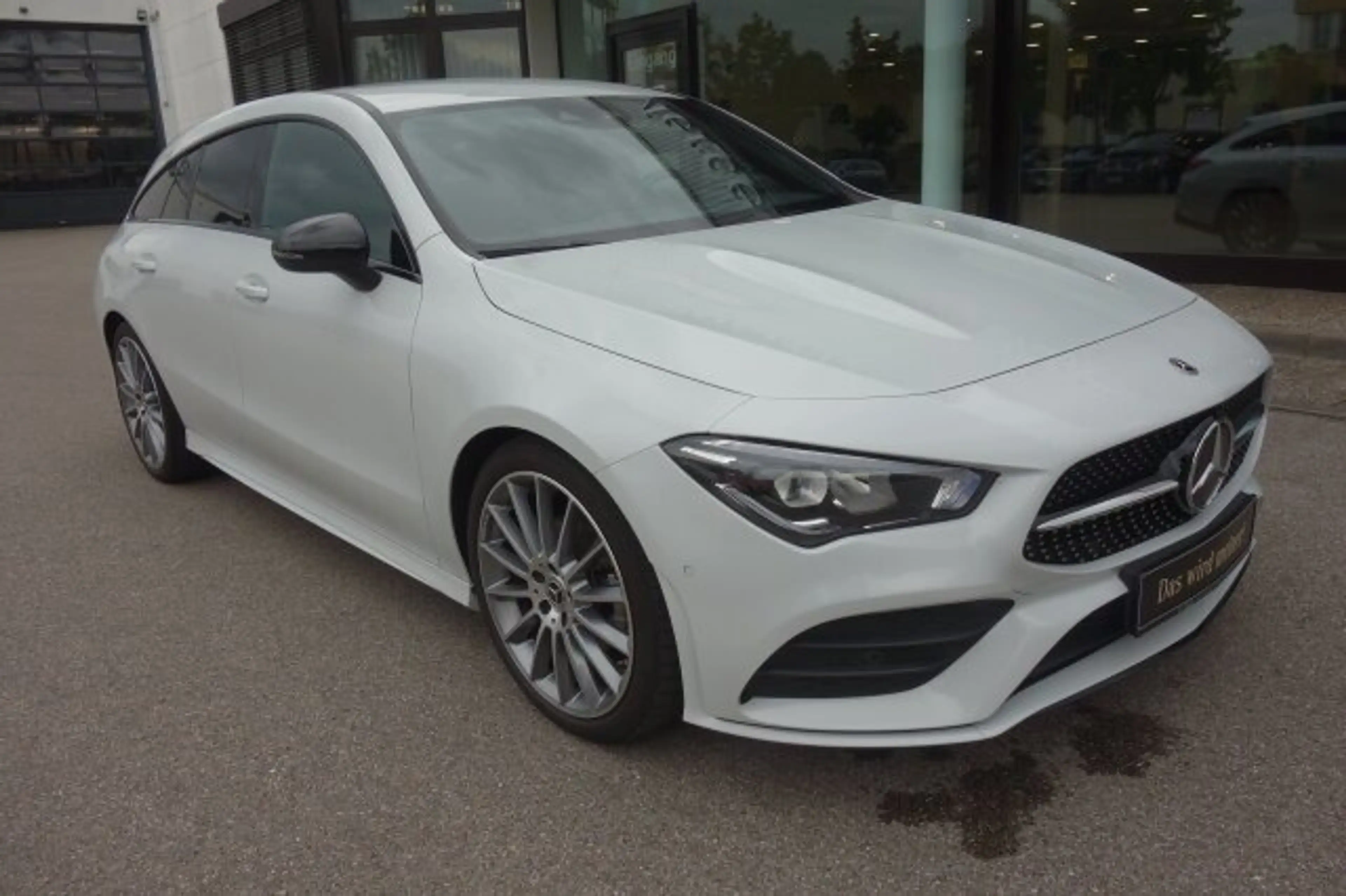 Mercedes-Benz CLA 180 CLA 180 SHOOTING BRAKE AMG KAMERA NAVI LED 19'ZOLL — photo 5