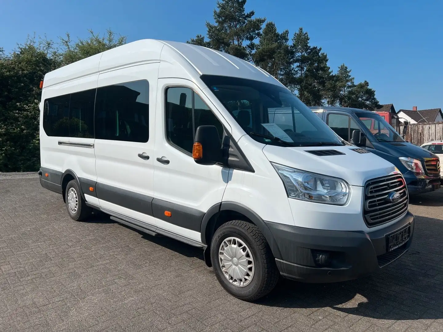 Ford Transit Kombi 350*Rollstuhl-Lift*8-Sitze *KLIMA* Weiß - 2