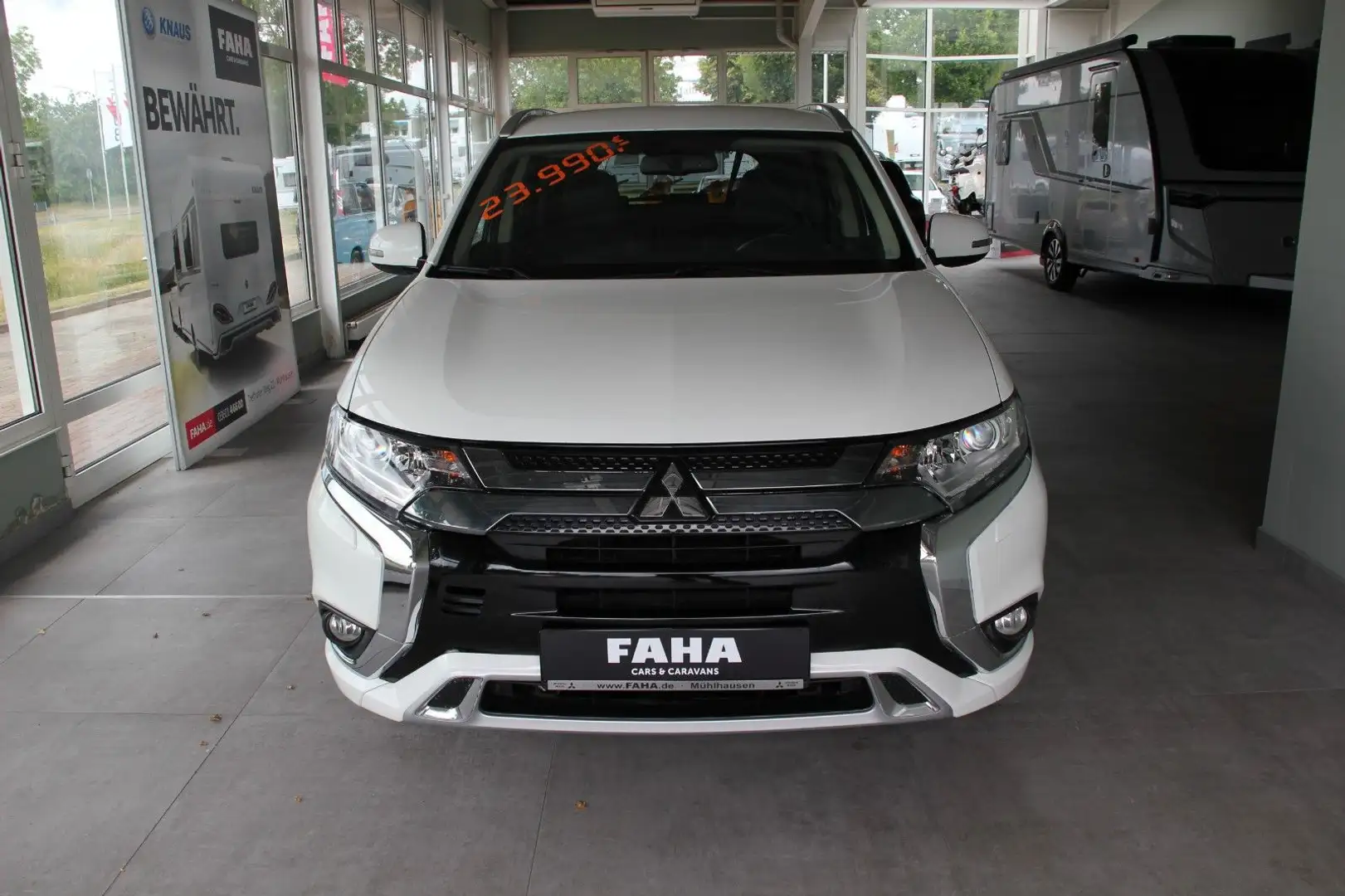 Mitsubishi Outlander Outlander PHEV Basis Spirit 4WD Weiß - 2