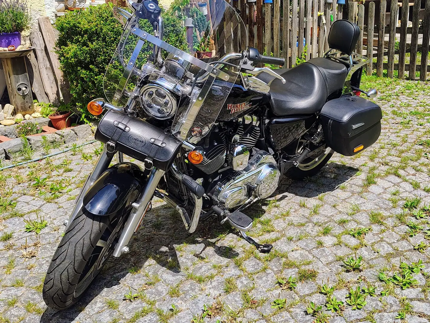 Harley-Davidson Sportster 1200 XL1200T Noir - 1