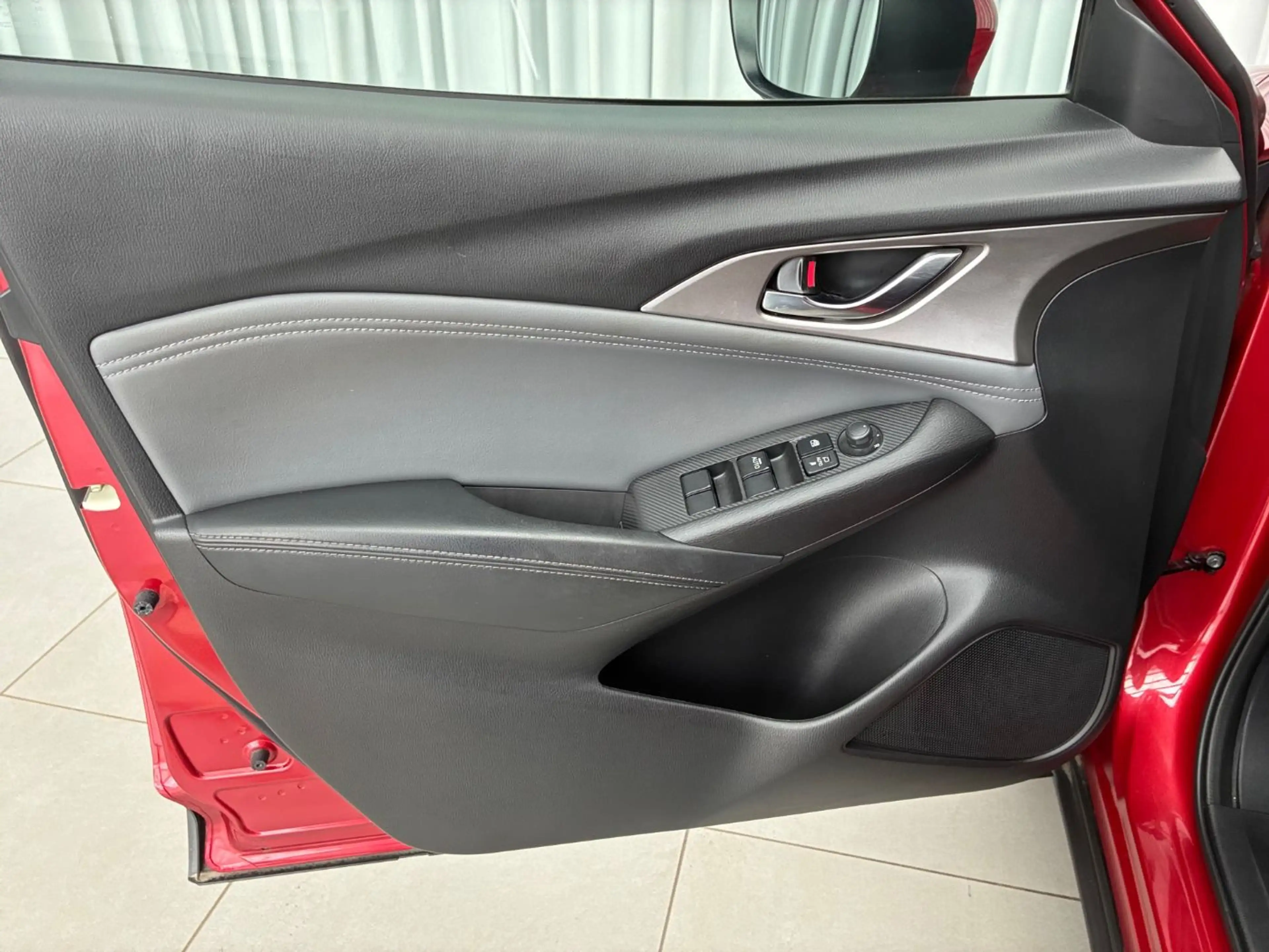 Mazda CX-3 G121 REVOLUTION — photo 14