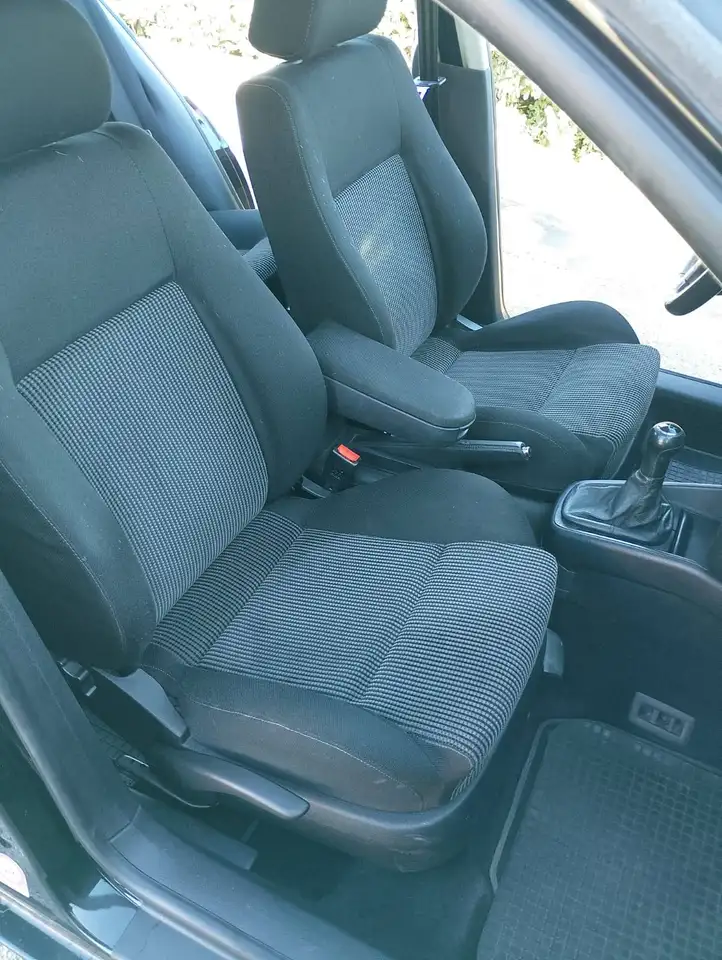 Volkswagen Golf 5p 1.6 Highline, foto 10