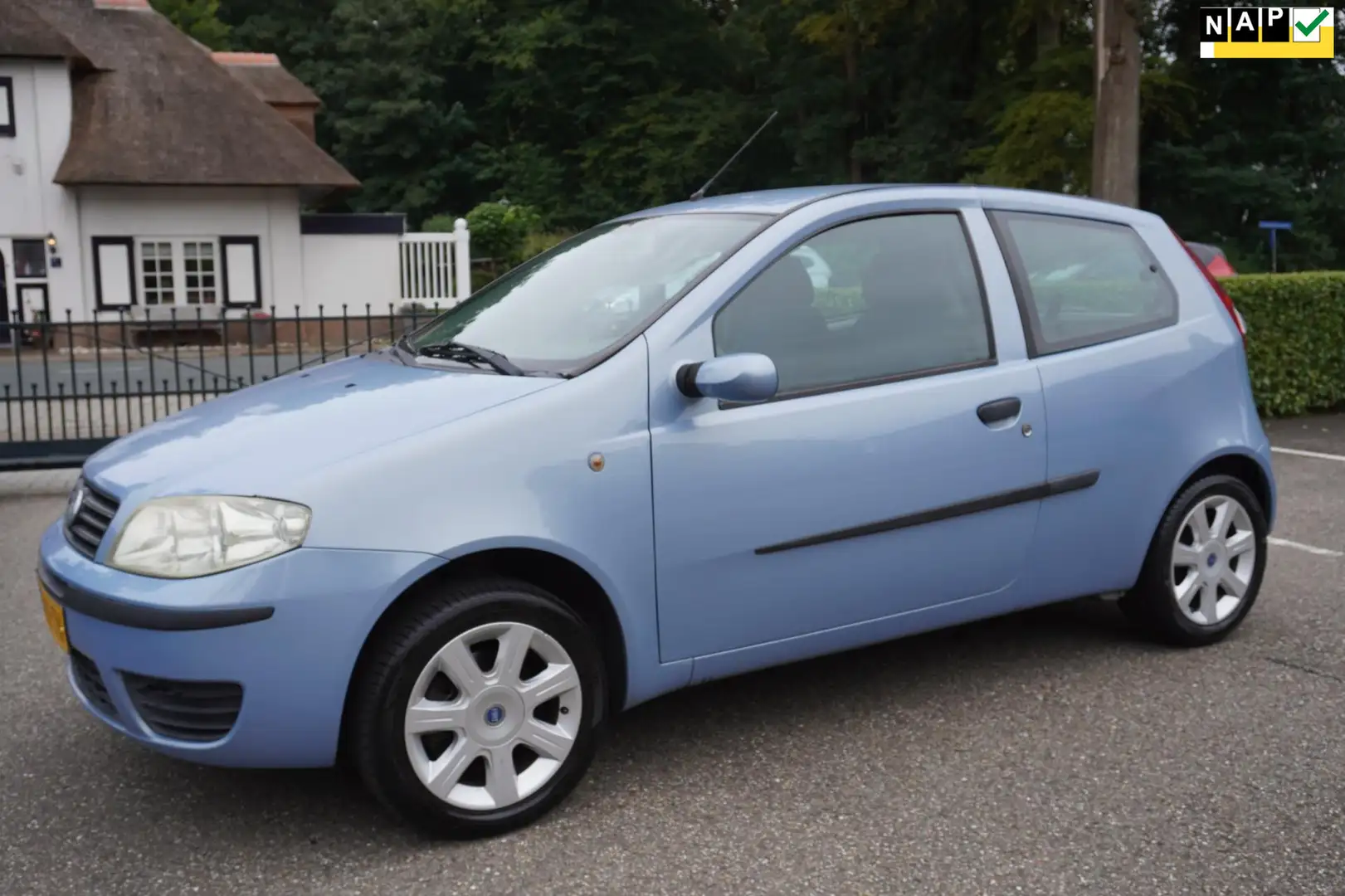 Fiat Punto 1.4-16V Dynamic Airco Cruise Trekhaak Blu/Azzurro - 1