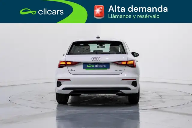 Audi A3 view 4