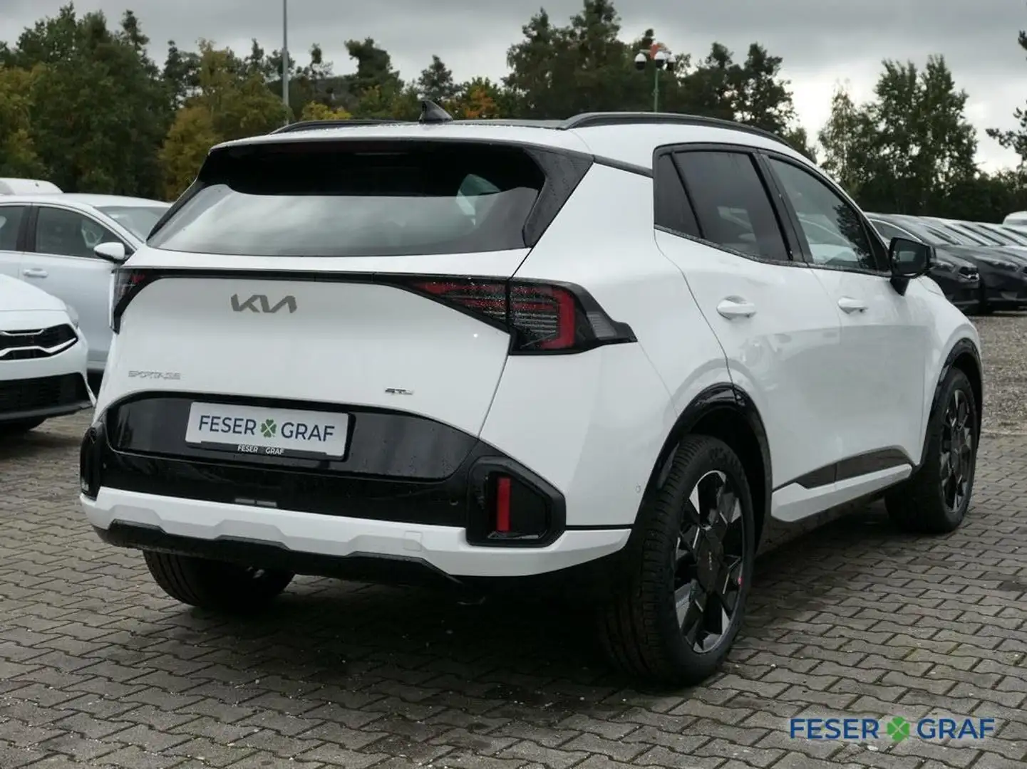Kia Sportage 1.6T AWD DCT GT Line DRIVE SOUND PANO Weiß - 2