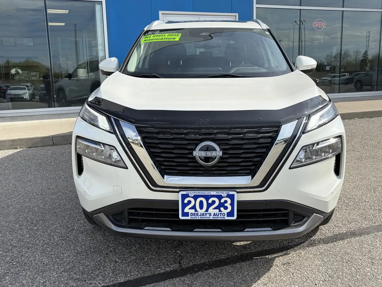 Nissan Rogue снимка Nissan Rogue