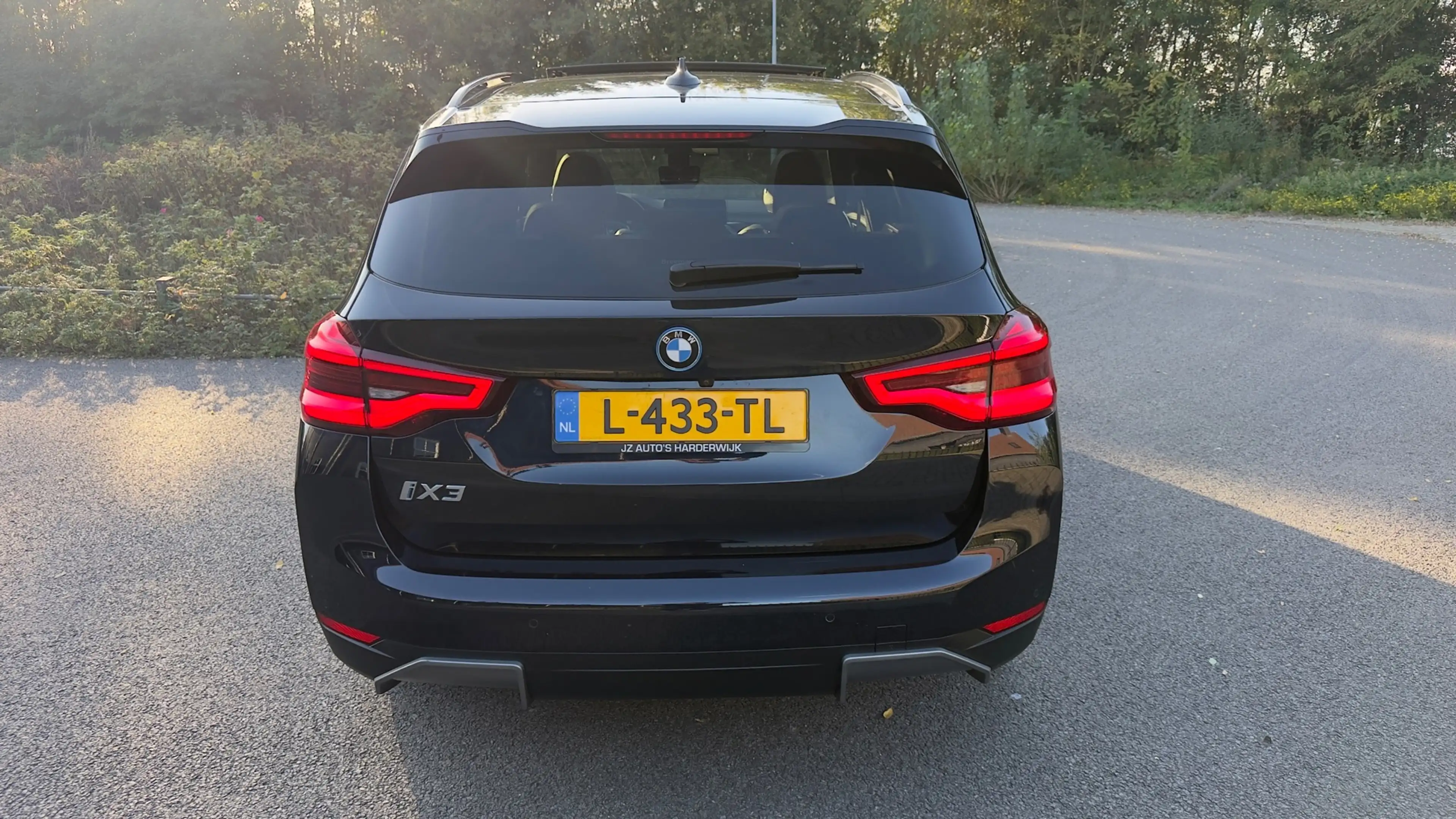 BMW iX3 High Executive 80 kWh SOH 98% PANORAMADAK/HEAD-UP/ — photo 31