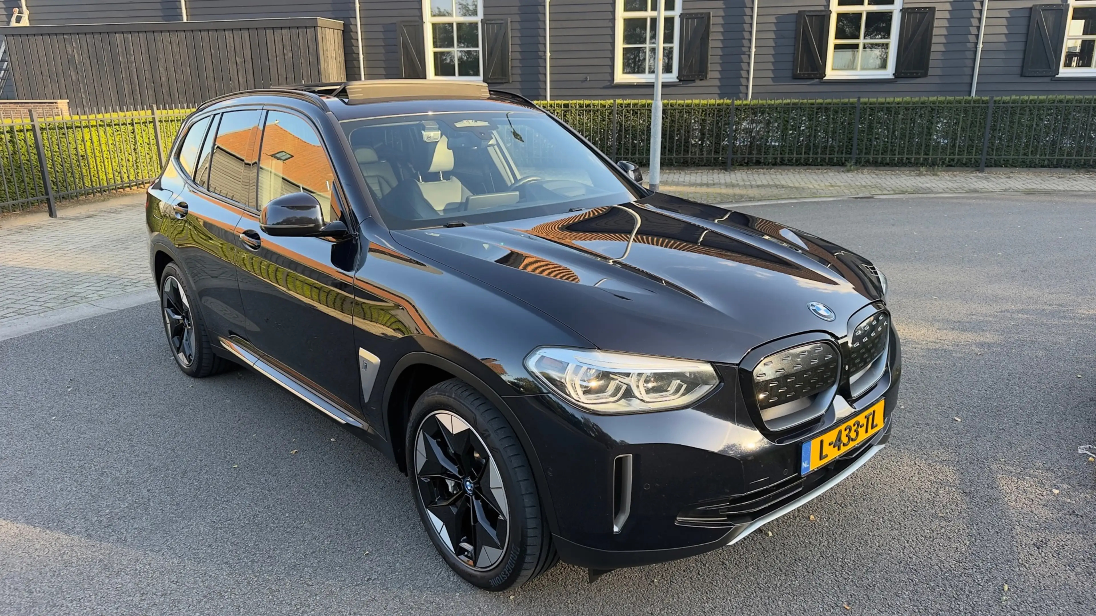 BMW iX3 High Executive 80 kWh SOH 98% PANORAMADAK/HEAD-UP/ — photo 8