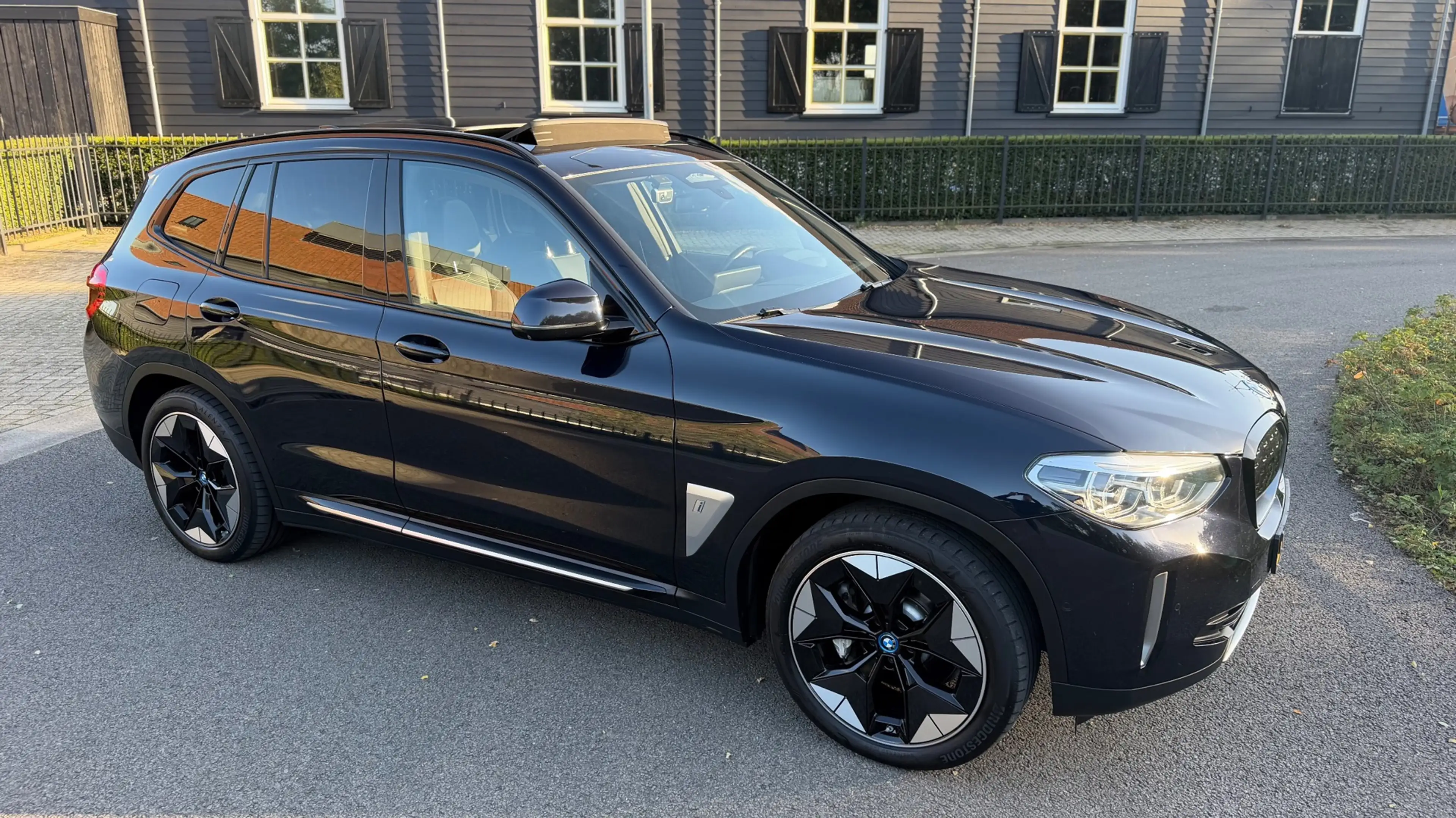 BMW iX3 High Executive 80 kWh SOH 98% PANORAMADAK/HEAD-UP/ — photo 34
