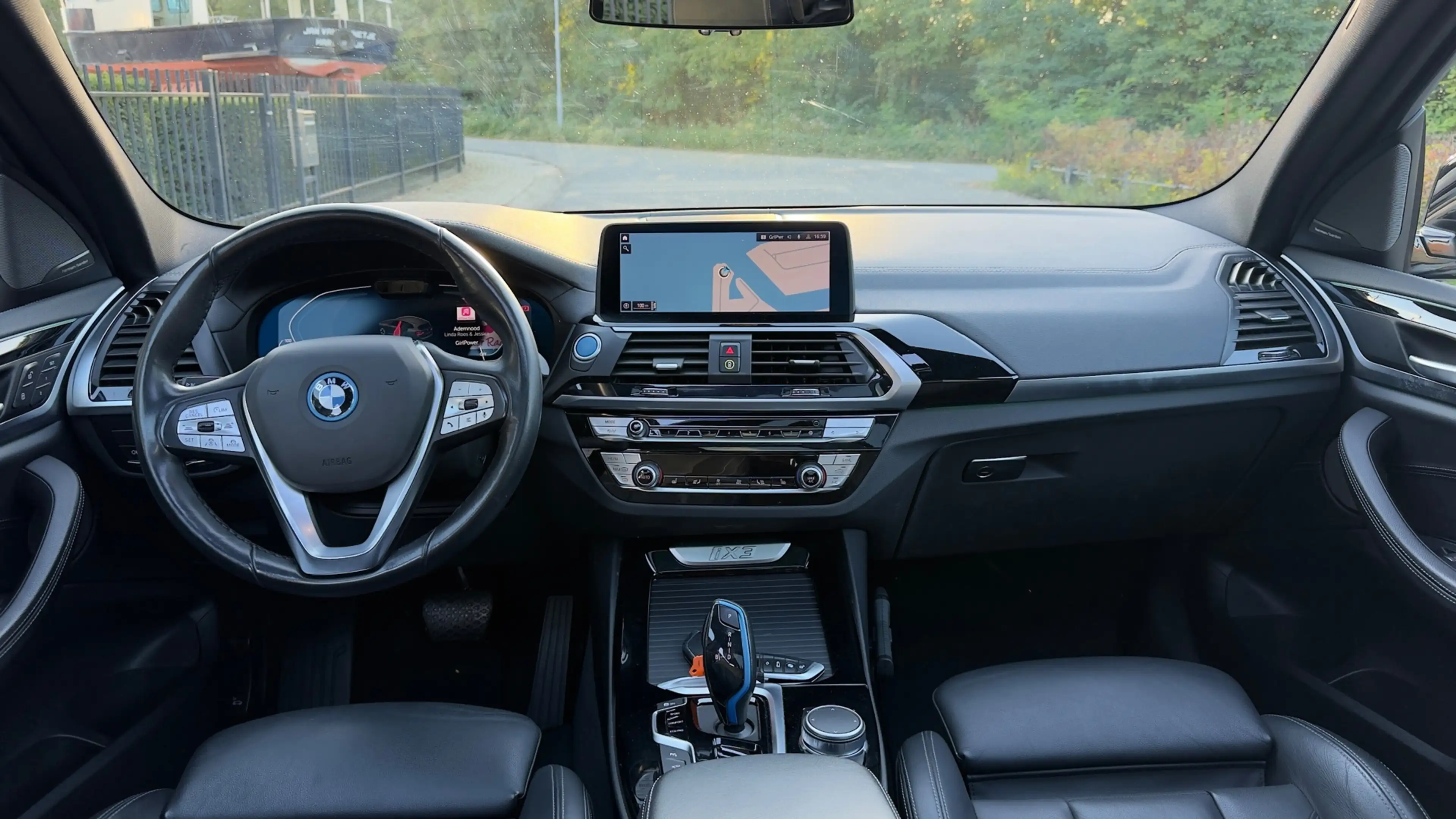 BMW iX3 High Executive 80 kWh SOH 98% PANORAMADAK/HEAD-UP/ — photo 38