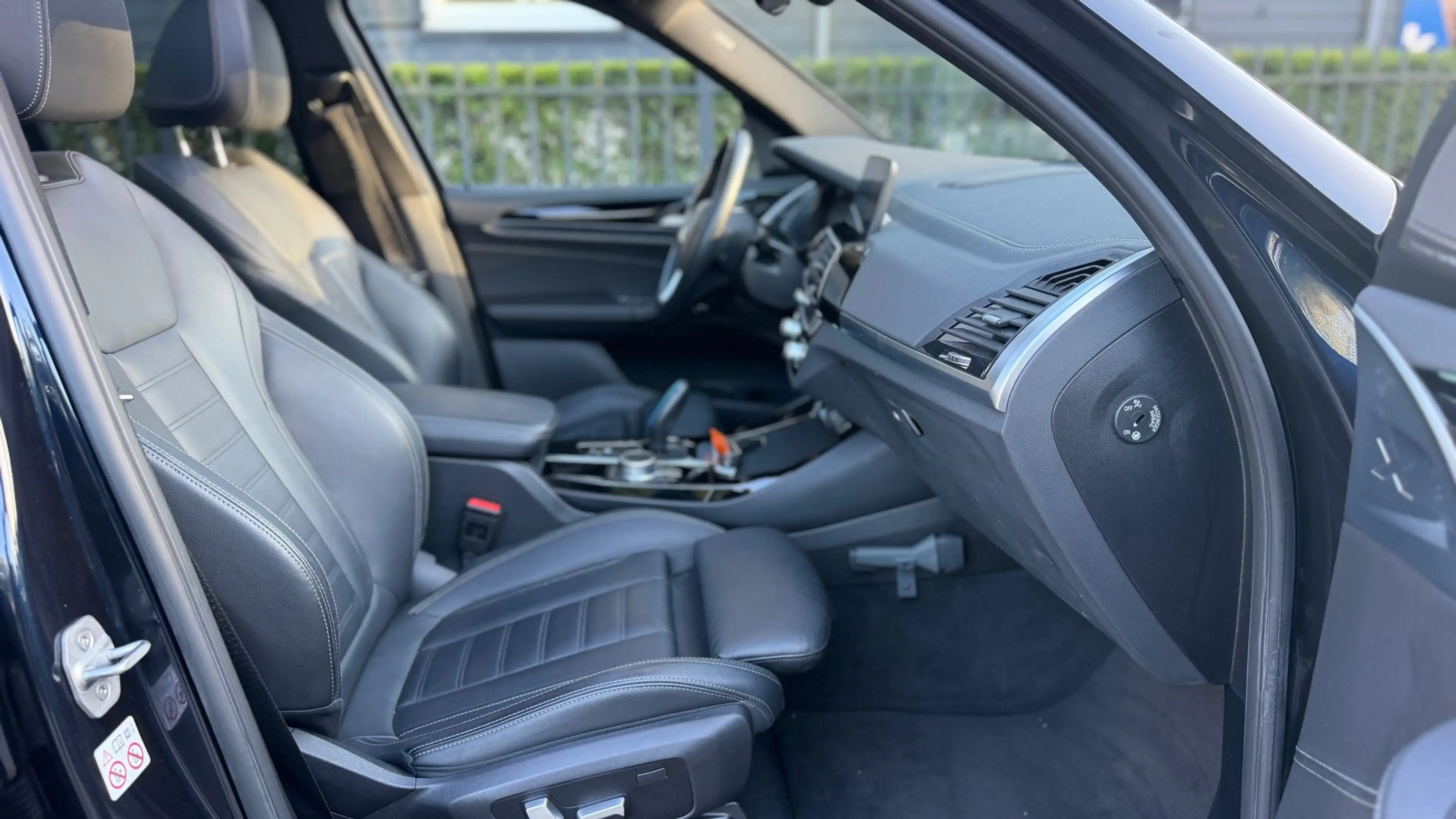 BMW iX3 High Executive 80 kWh SOH 98% PANORAMADAK/HEAD-UP/ — photo 44