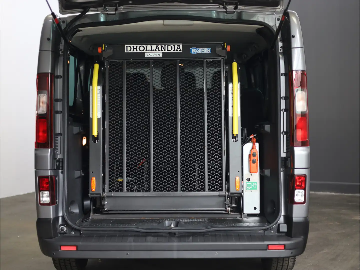Fiat Talento 1.6 MJ EcoJet L2H1 Camera | 9 persoons | Rolstoel Grijs - 2