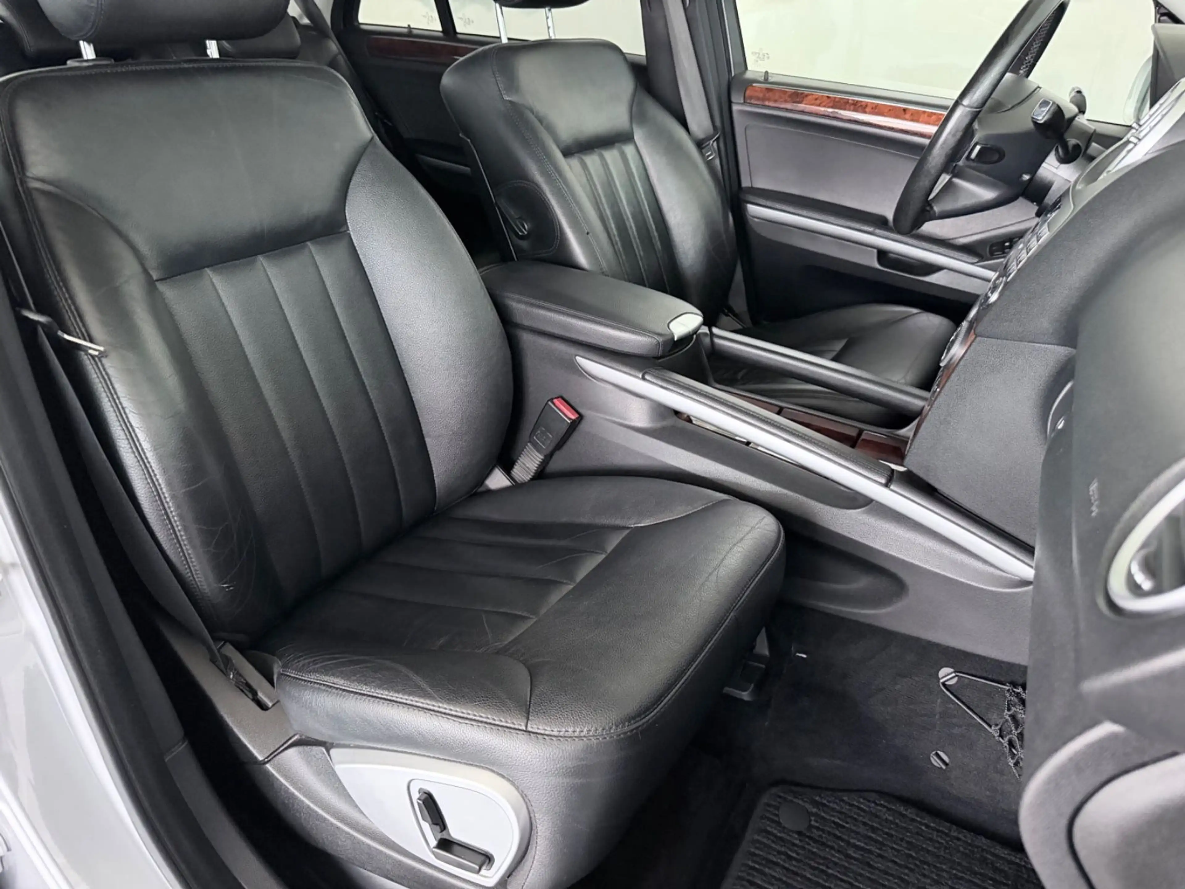 Mercedes-Benz ML 280 CDI 4Matic Luftfahrwerk AHK Leder — photo 14