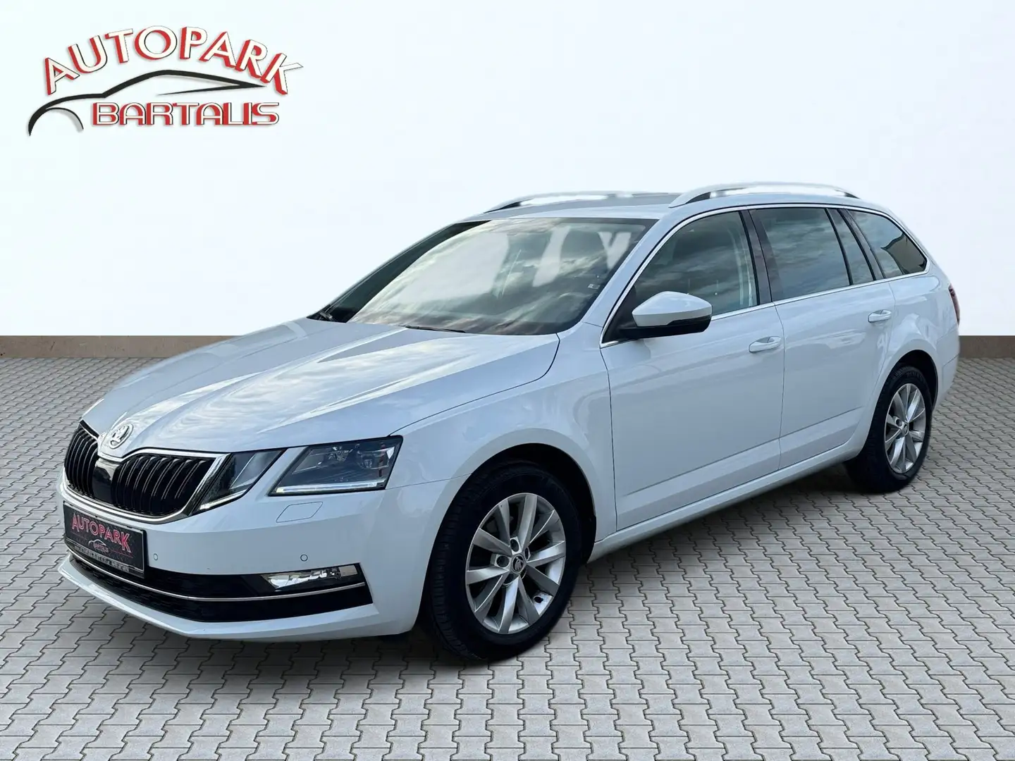 Skoda Octavia Style**1.BESITZ**SHZ**LHZ**AMBIENTE** Weiß - 1