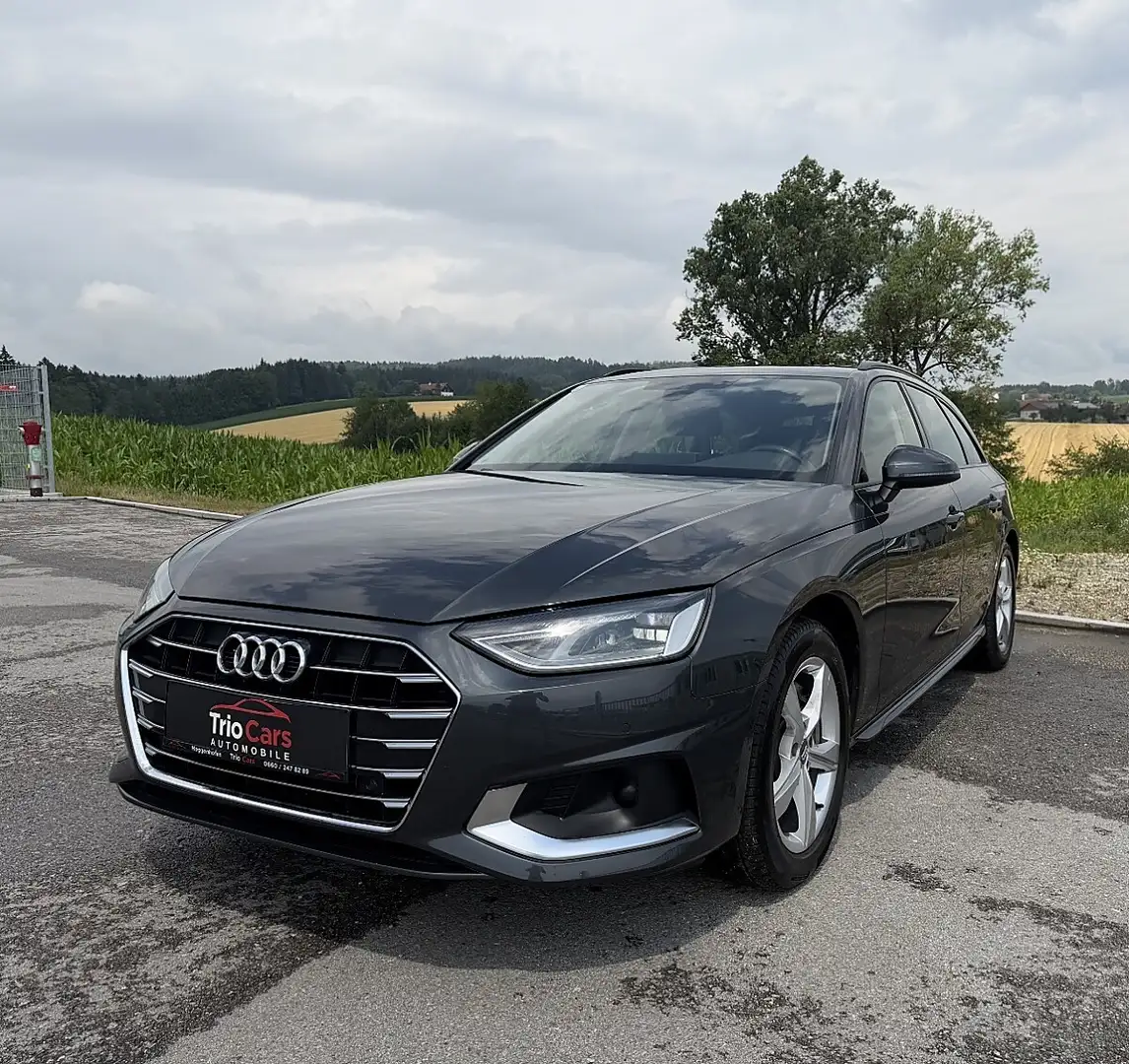 Audi A4 40 2.0 TDI Advanced *MMIPLUS*ACC*NAVI*PDC* Grau - 1