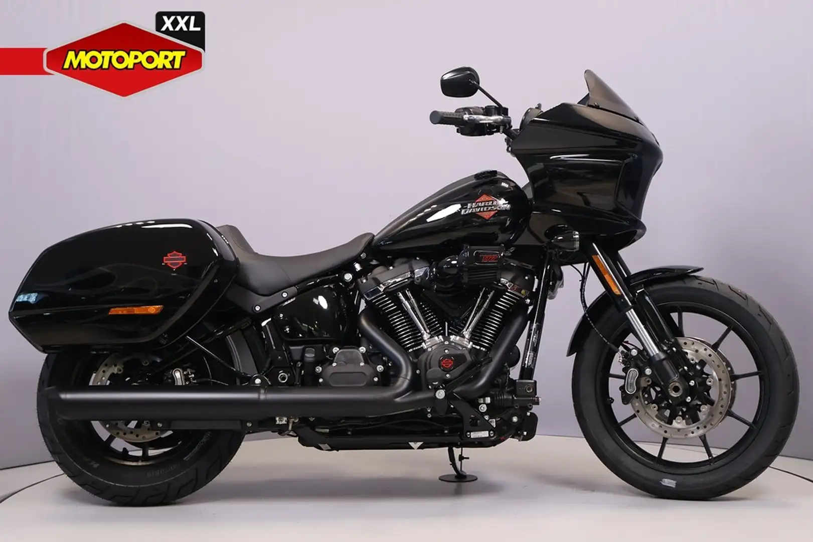 Harley-Davidson Lowrider ST Zwart - 1