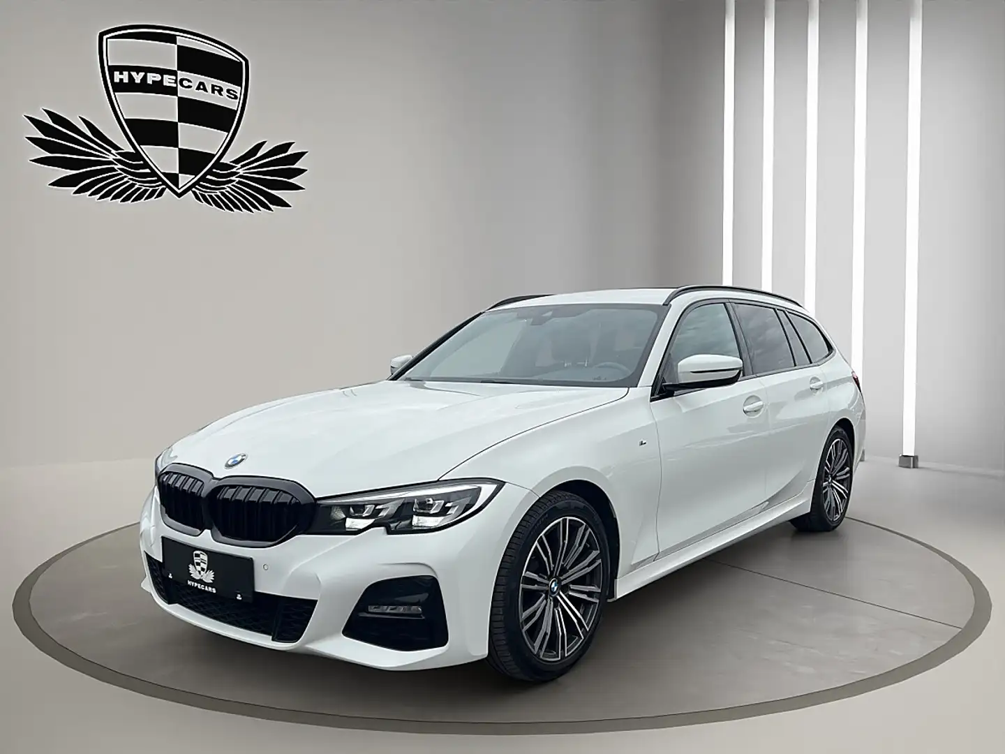 BMW 320 d xDrive Touring Aut. *M-PAKET*AHK*VIRTUAL*NAVI... Weiß - 1