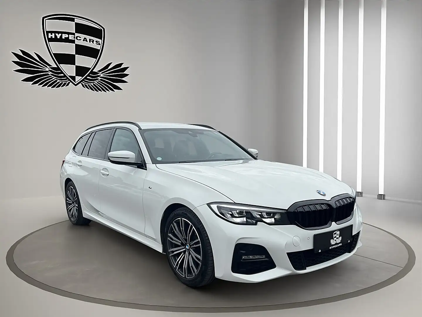 BMW 320 d xDrive Touring Aut. *M-PAKET*AHK*VIRTUAL*NAVI... Weiß - 2