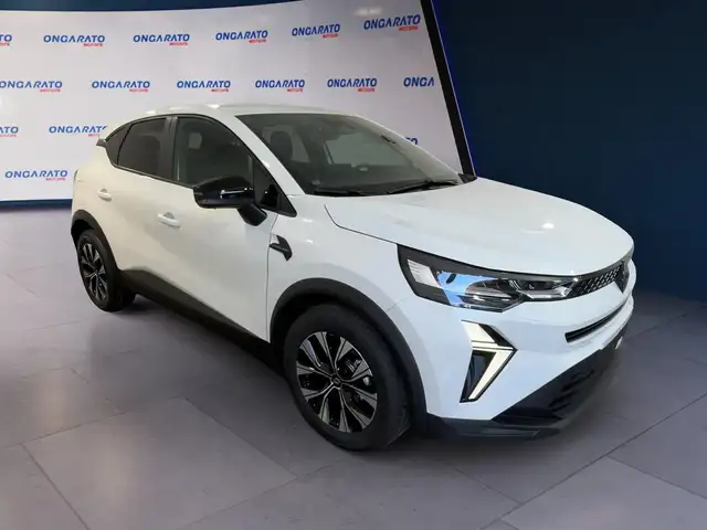 Renault Captur view 3