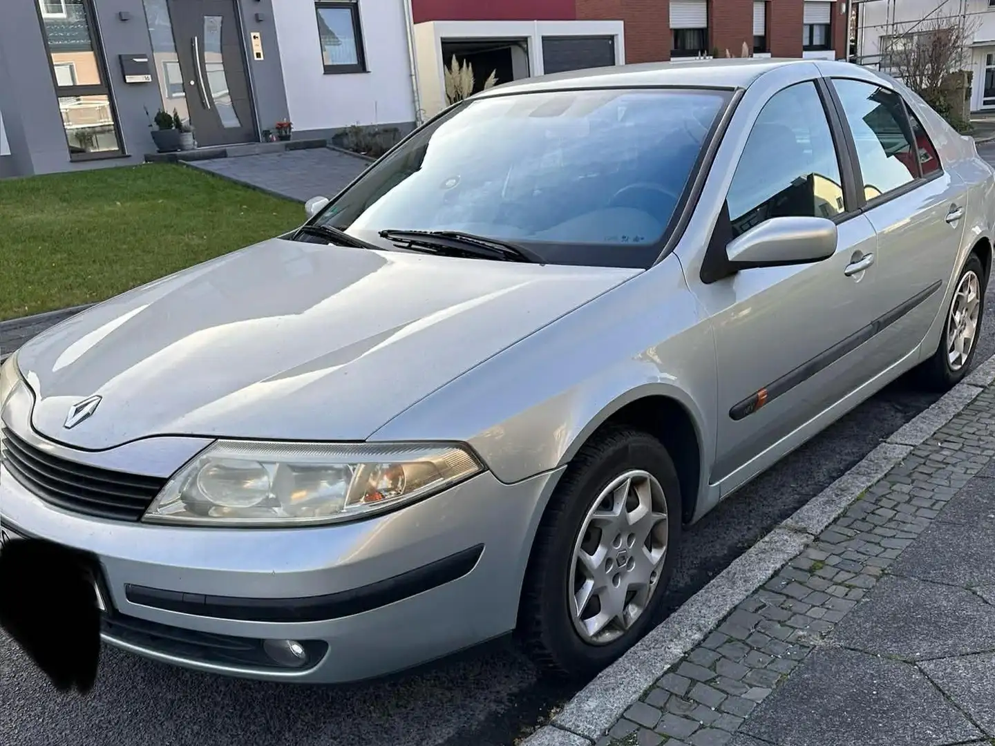 Renault Laguna Laguna Fließheck 1.6 Expression Plateado - 2
