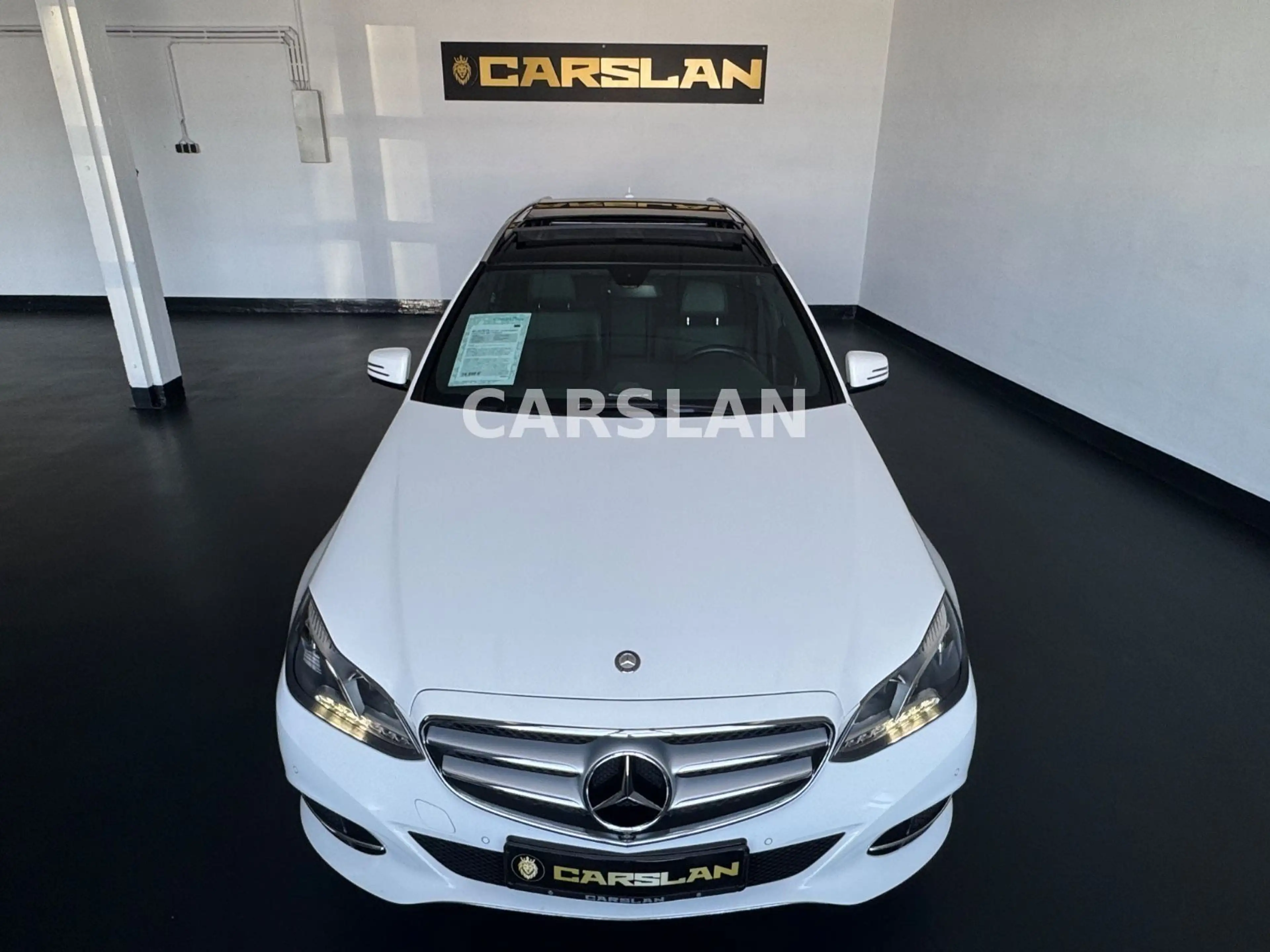 Mercedes-Benz E 220 CDI T AVANTGARDE 2.HAND+PANO+360°+AHK+LED — photo 6