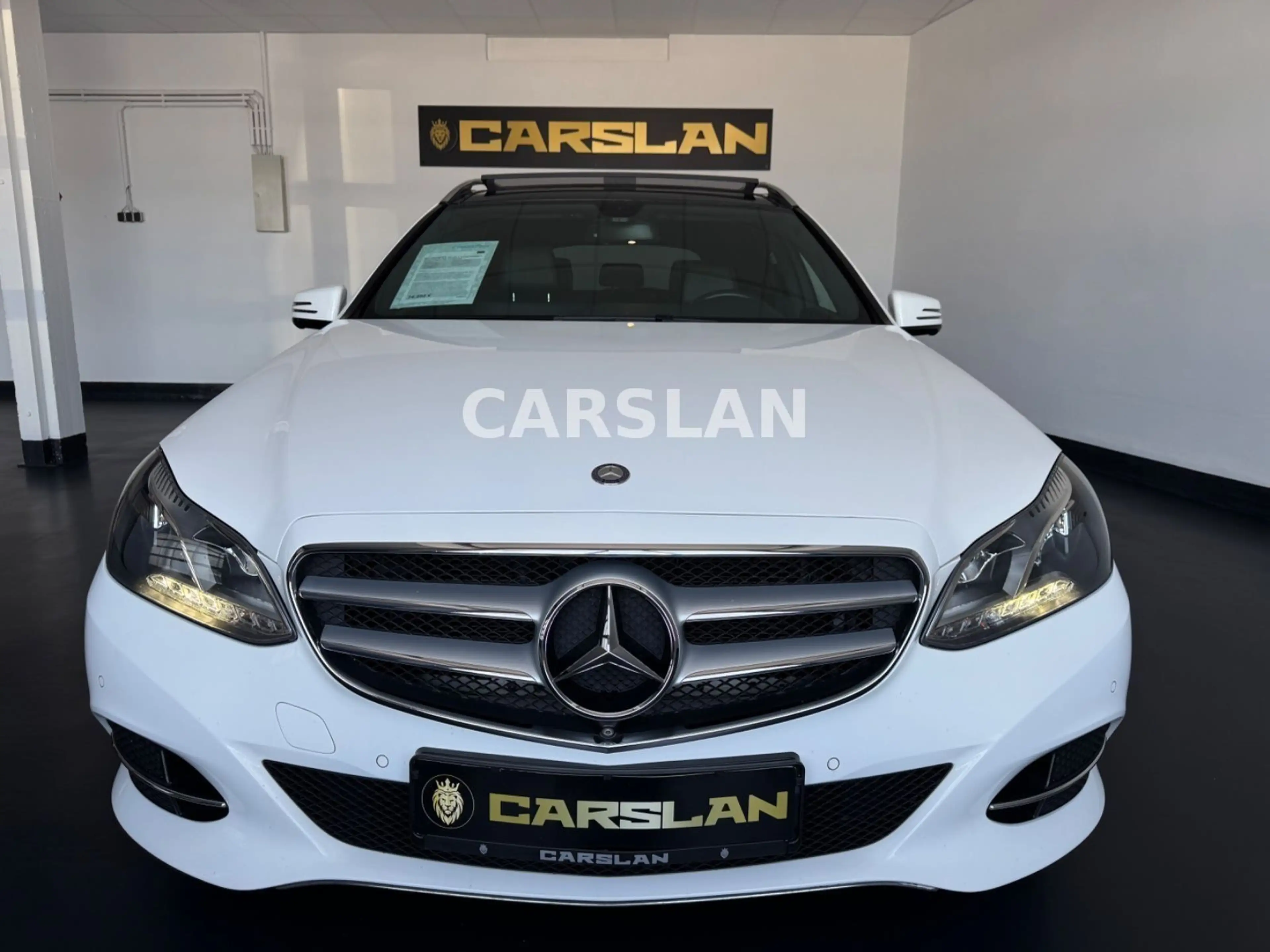 Mercedes-Benz E 220 CDI T AVANTGARDE 2.HAND+PANO+360°+AHK+LED — photo 3