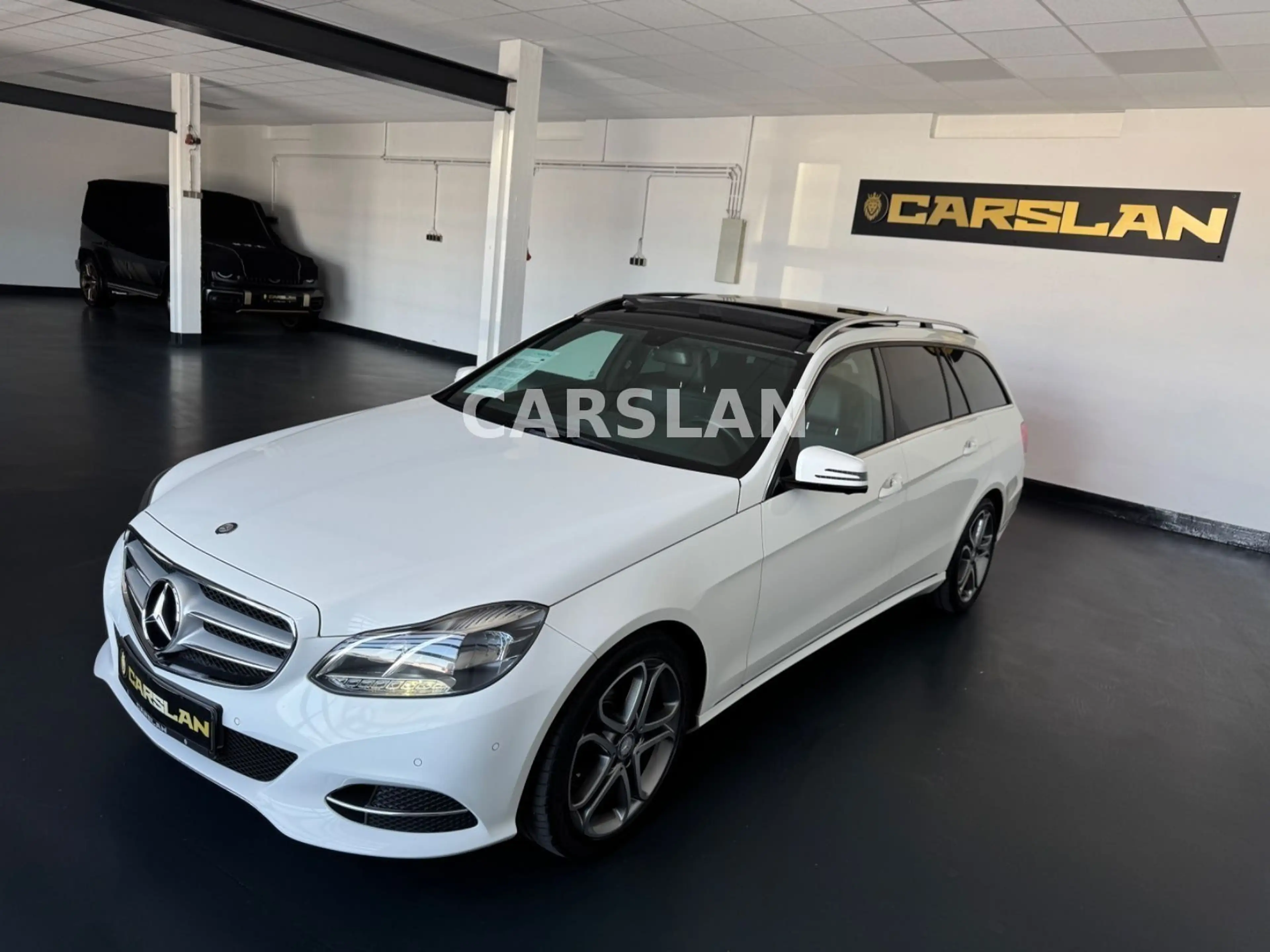 Mercedes-Benz E 220 CDI T AVANTGARDE 2.HAND+PANO+360°+AHK+LED — photo 4
