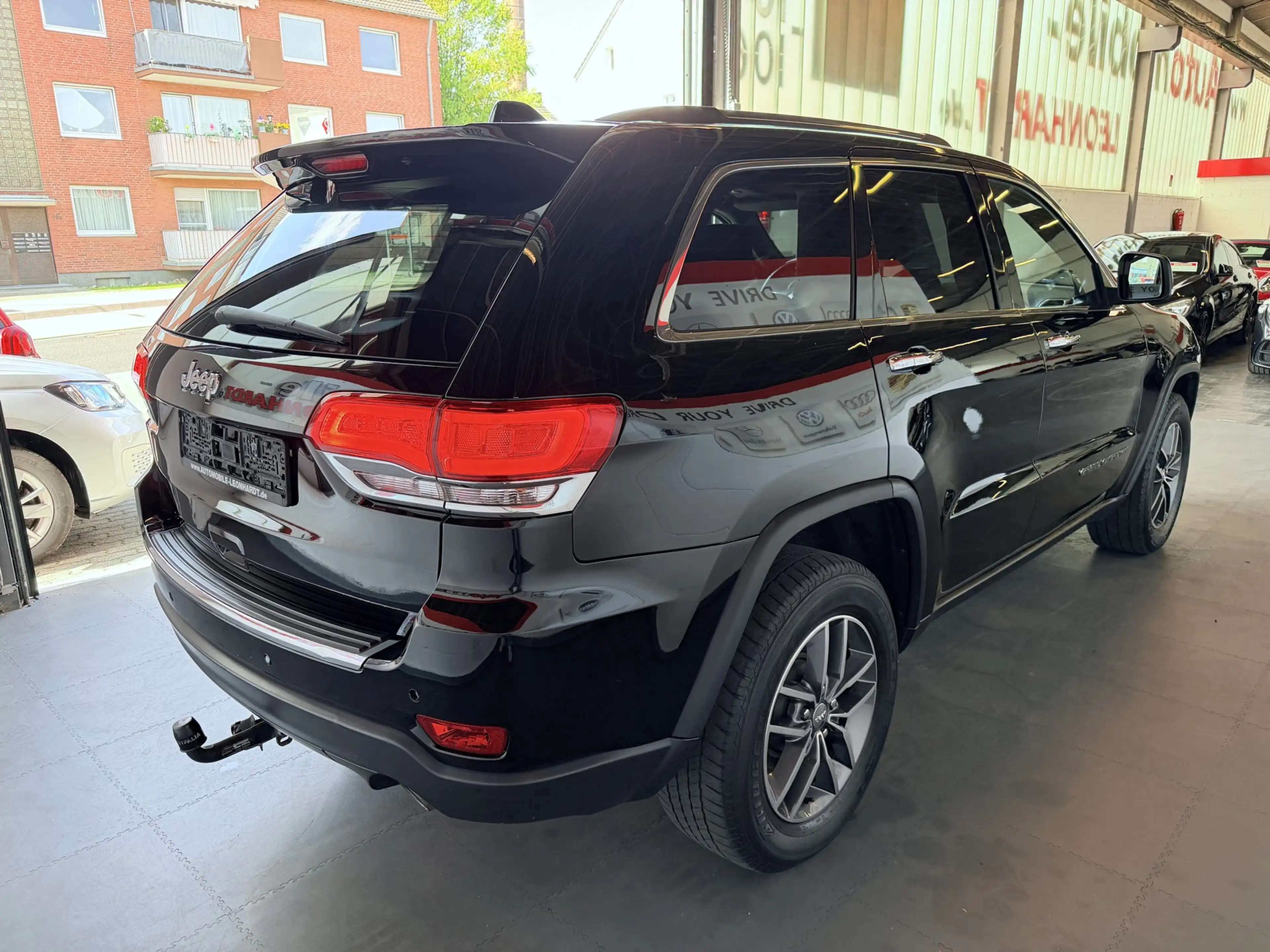 Jeep Grand Cherokee 3.0 CRD Limited *Pano*AHK*NAVI*** **************** — photo 5