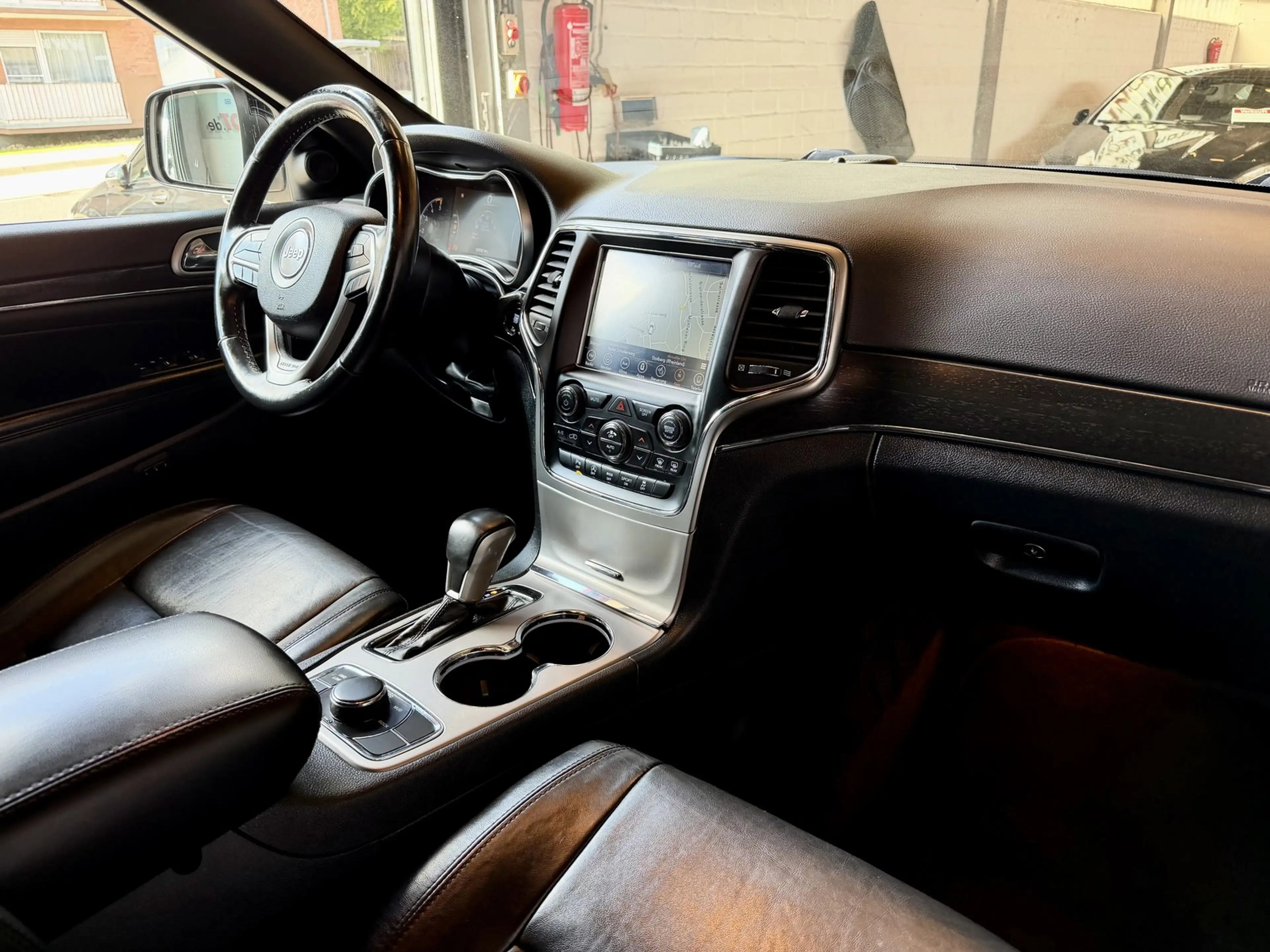 Jeep Grand Cherokee 3.0 CRD Limited *Pano*AHK*NAVI*** **************** — photo 21