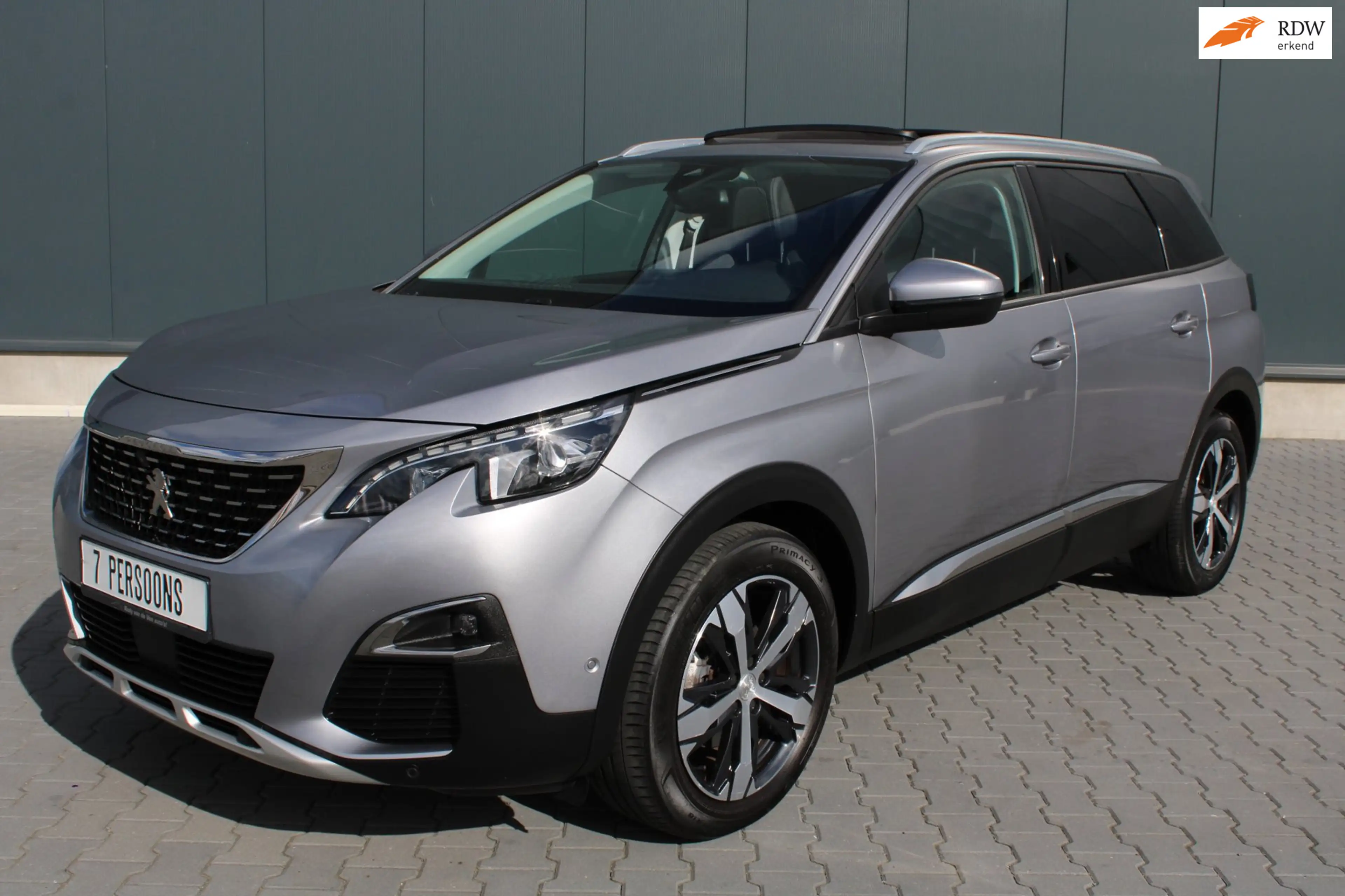 Peugeot 5008 1.2 PureTech GT-Line AUTOMAAT SCHUIFDAK 7 PERSOONS