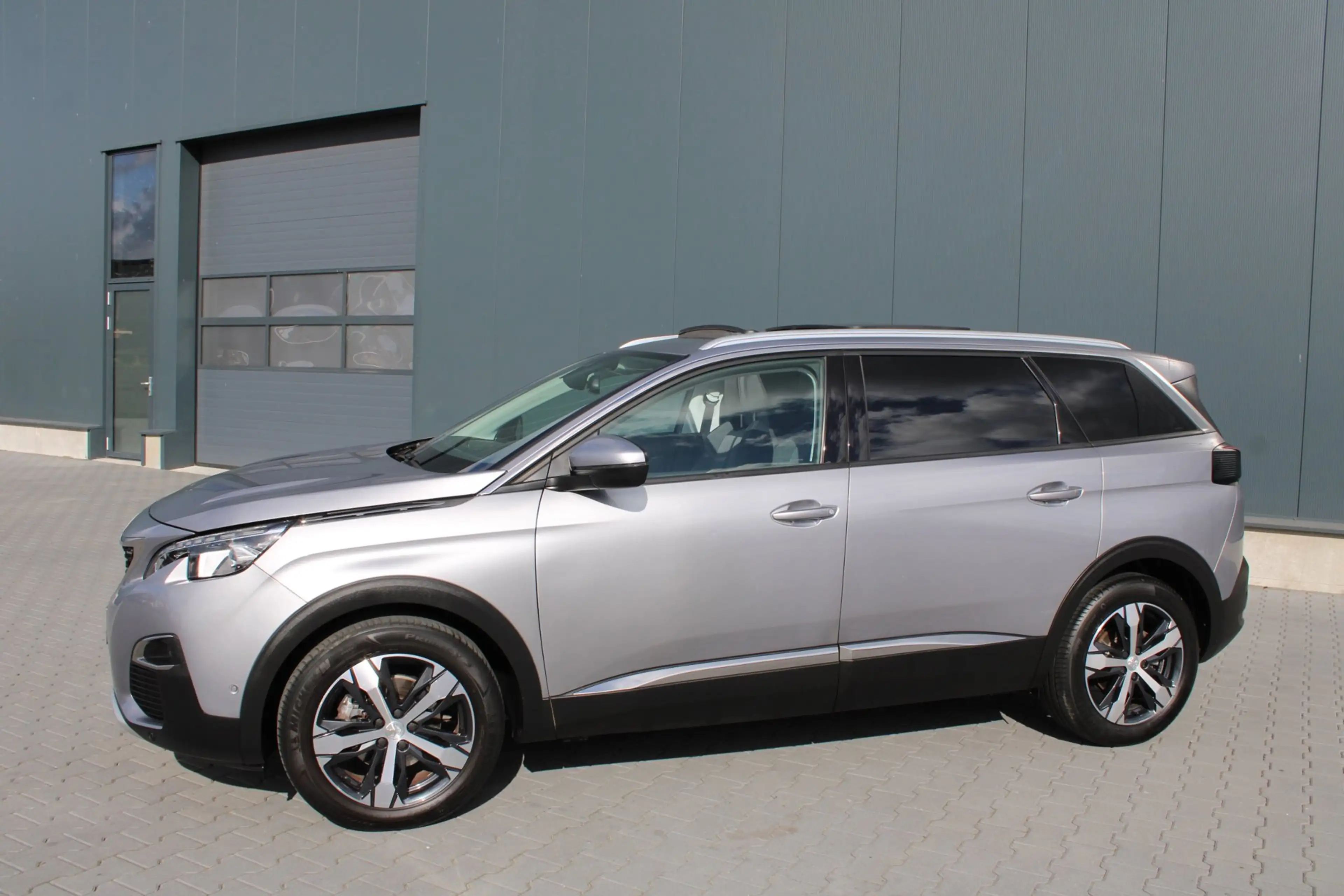 Peugeot 5008 1.2 PureTech GT-Line AUTOMAAT SCHUIFDAK 7 PERSOONS — photo 2