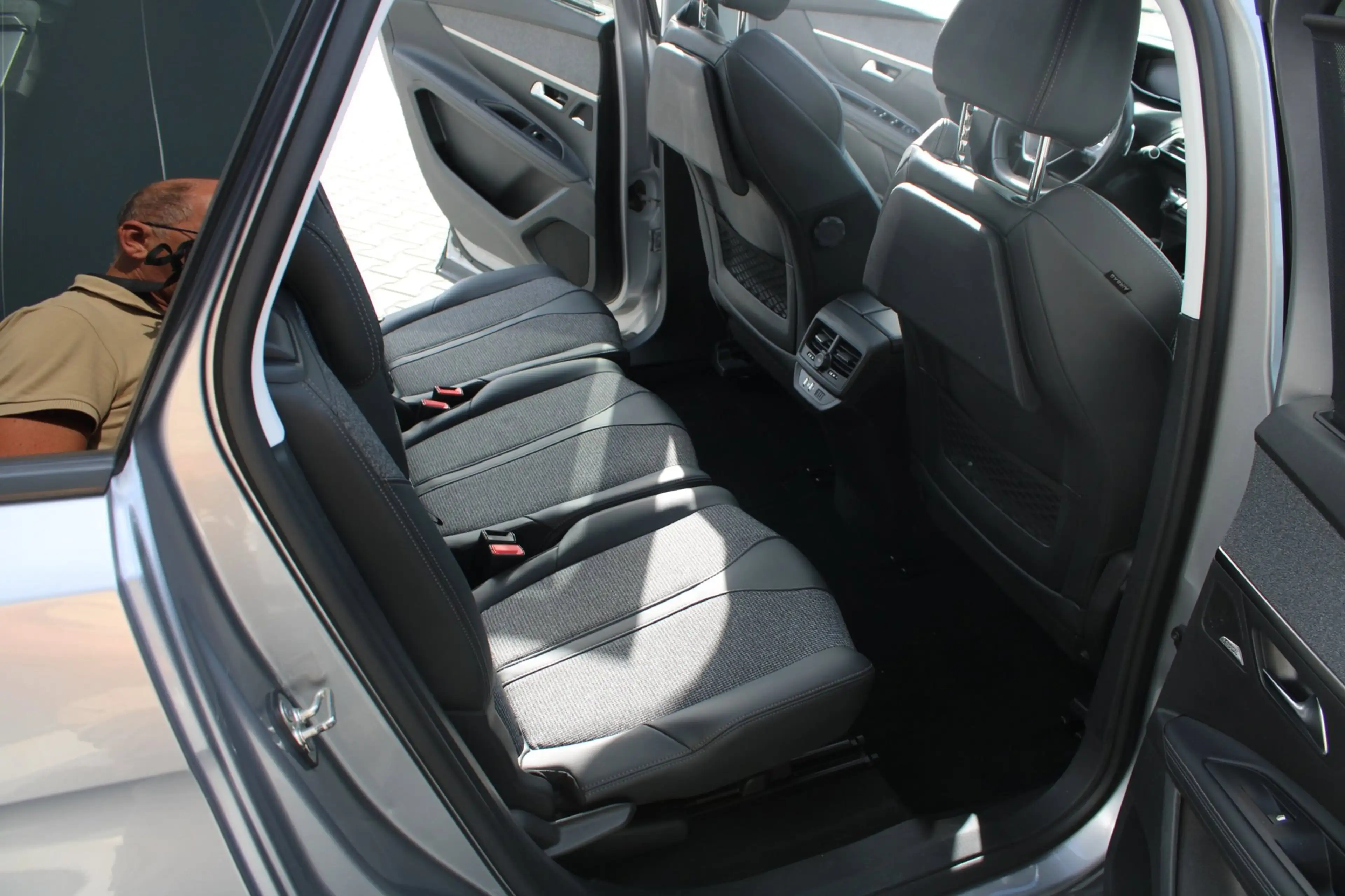 Peugeot 5008 1.2 PureTech GT-Line AUTOMAAT SCHUIFDAK 7 PERSOONS — photo 19