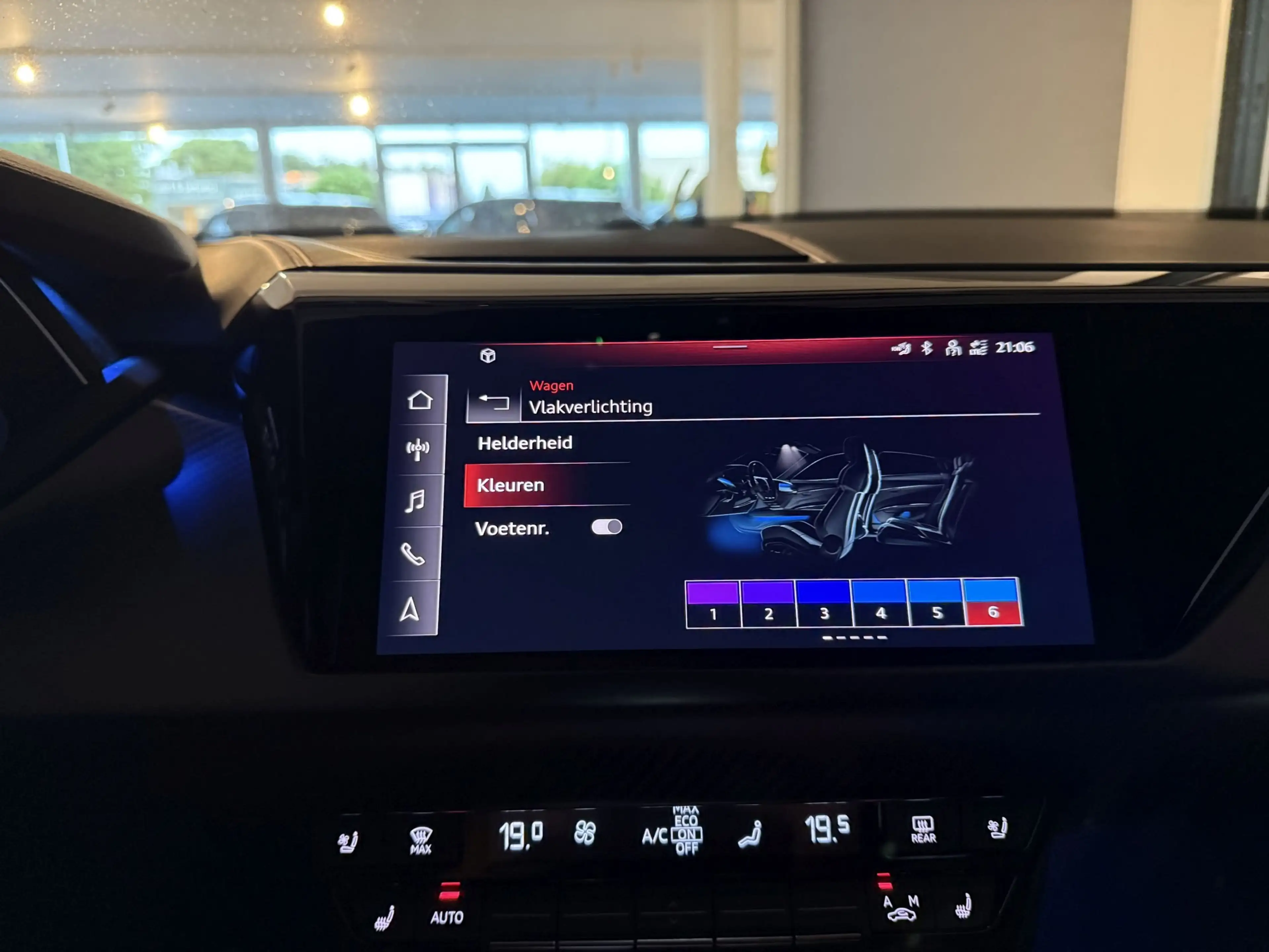 Audi RS e-tron GT 646PK * CERAMIC * LASER * 360° CAMERA * PANO * — photo 4