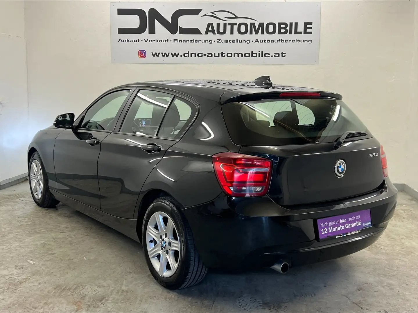 BMW 116 d Österreich-Paket*SHZ*XENON*1.HAND* Schwarz - 2