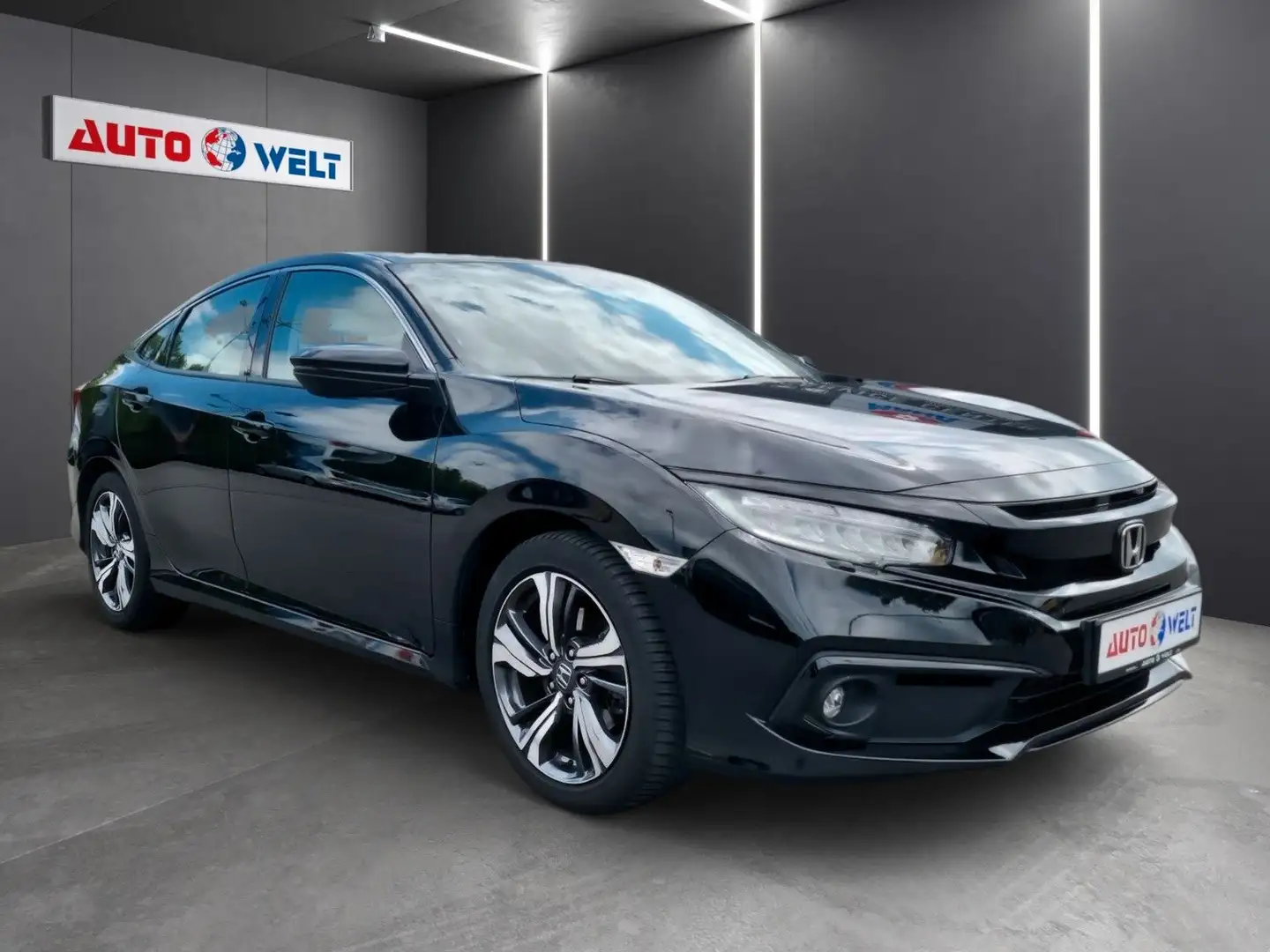 Honda Civic Lim. 1.5 VTec Auto. Schwarz - 2