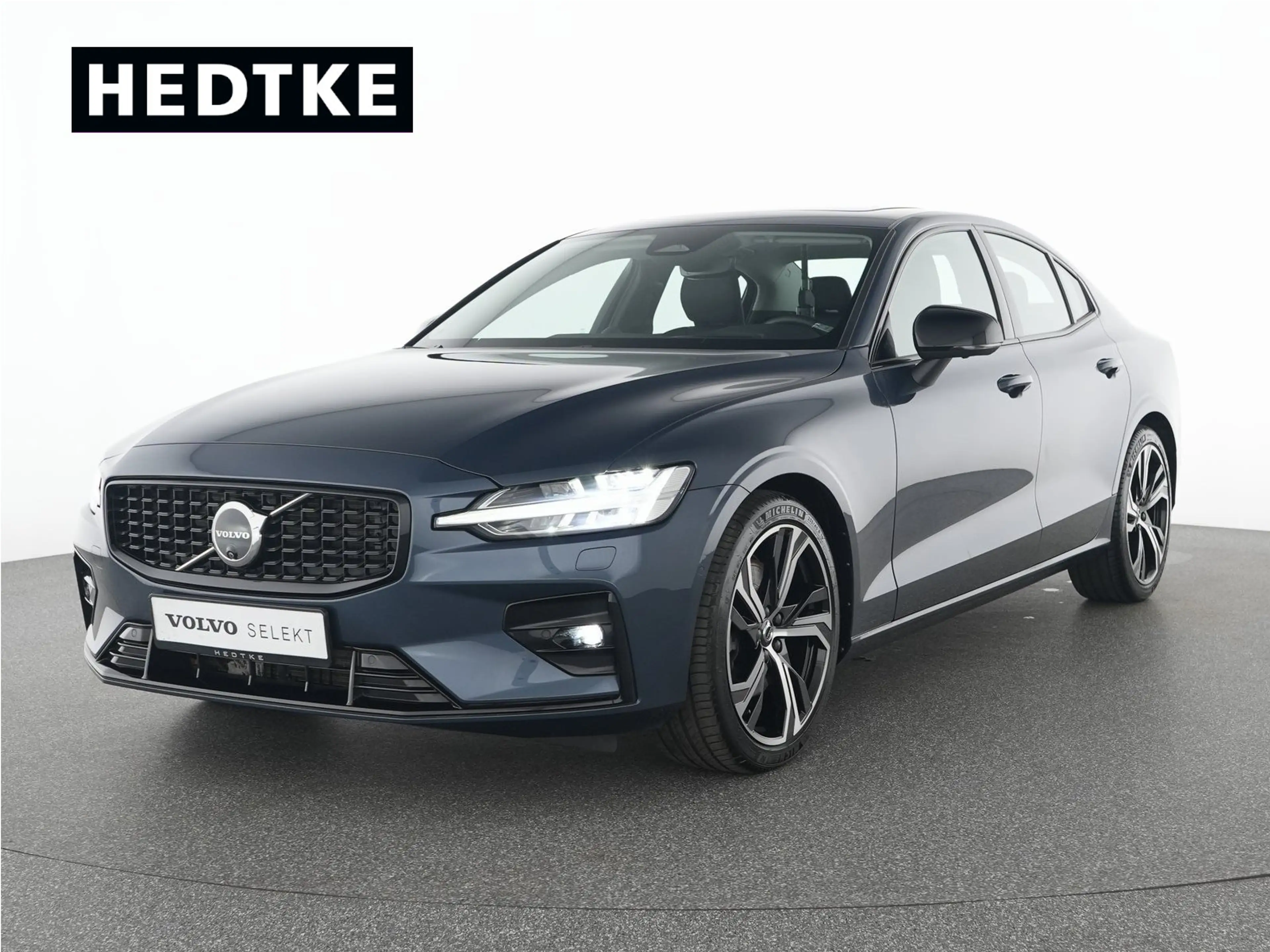 Volvo S60 B5 Benzin AWD Ultimate Dark B&W-SOUND*STHZ