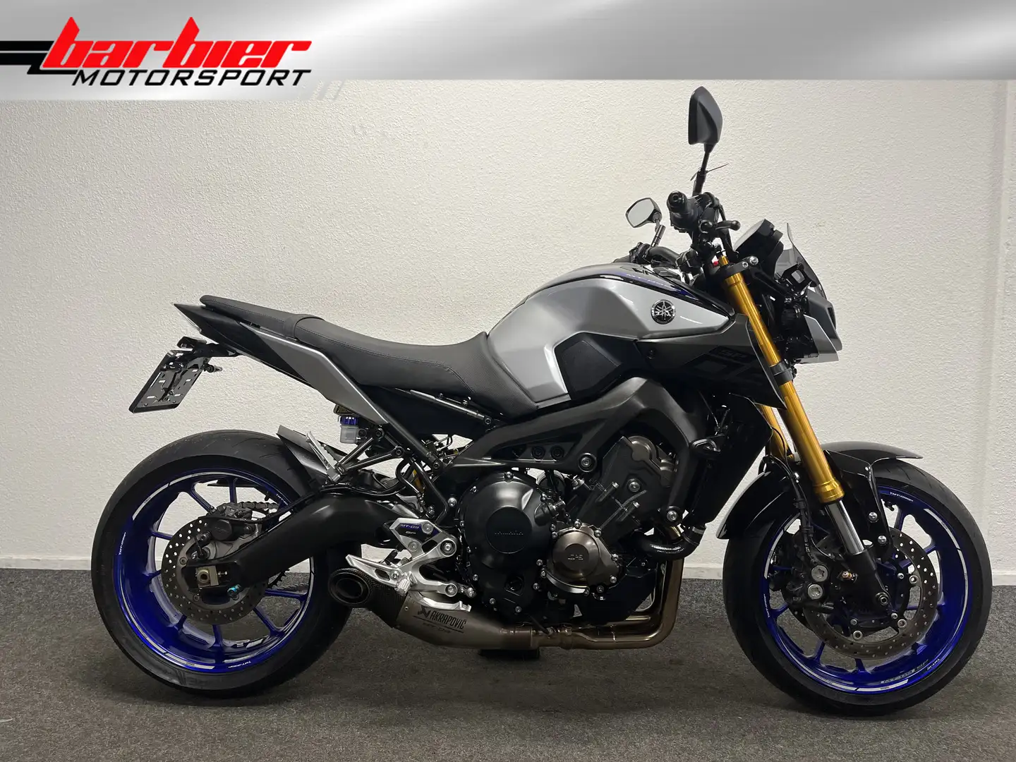 Yamaha MT-09 SP Šedá - 1