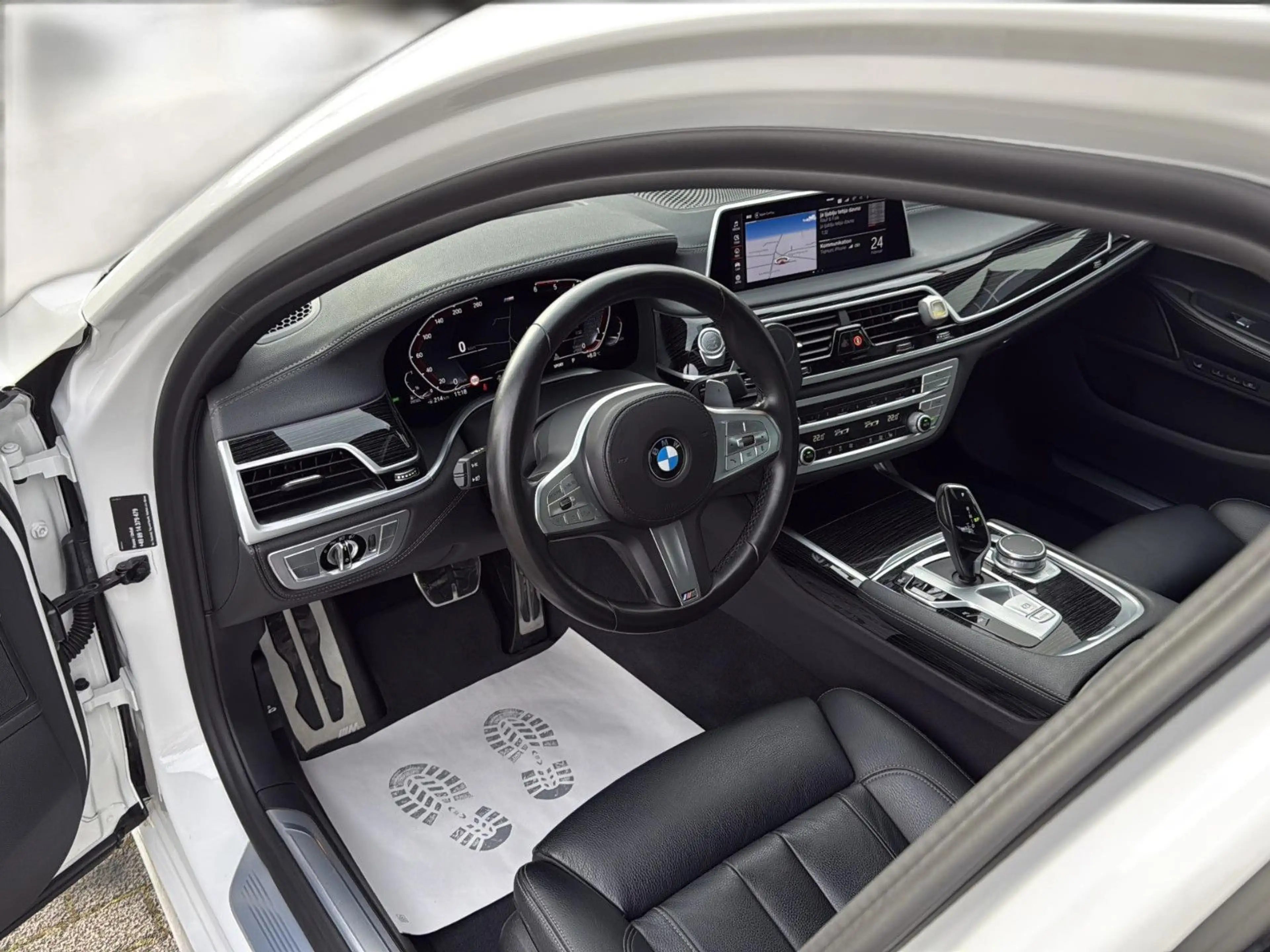 BMW 730 d M Sport ALLRADLENKUNG+MASSAGE+SOFTCLOSE+HuD — photo 12