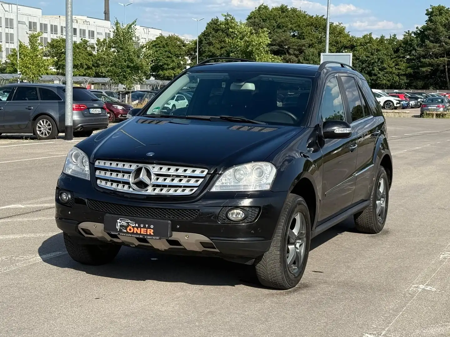 Mercedes-Benz ML 320 CDI Leder Schiebedach Anhängerkupplung Negro - 2